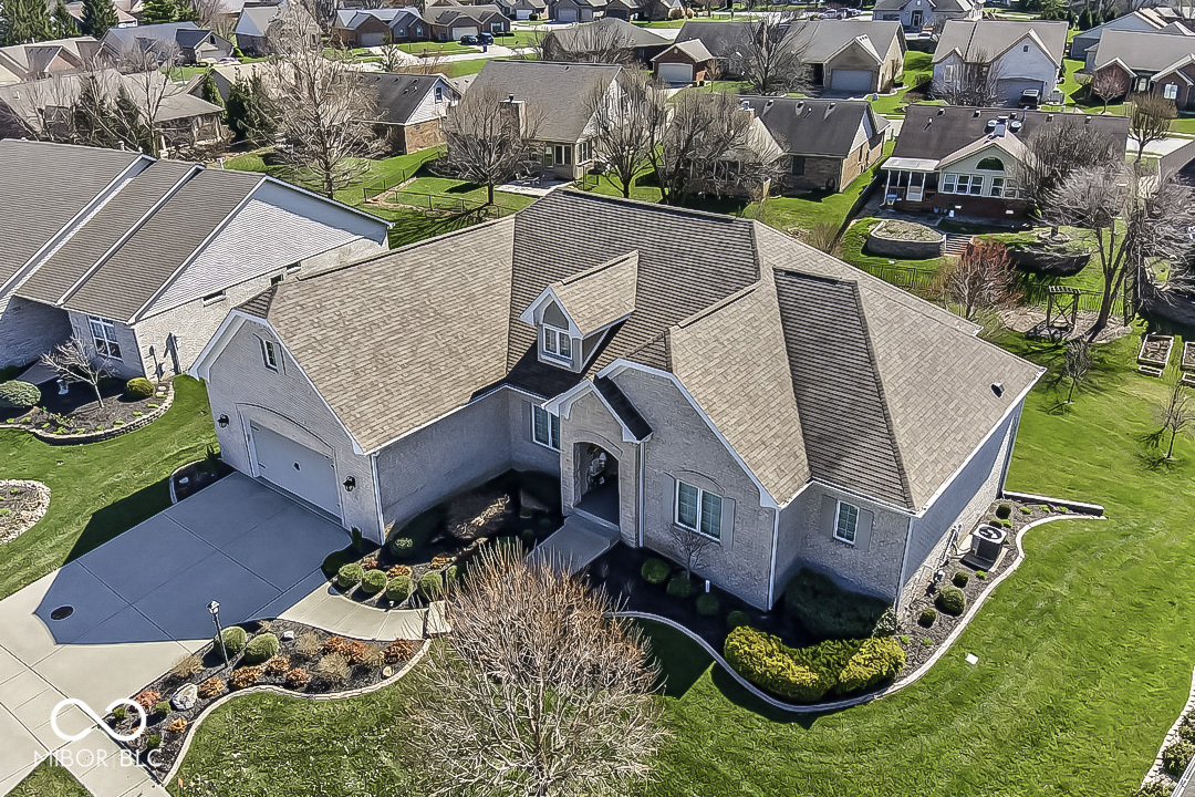 3rd image of 1135 Wyndham Wy, Greenwood, IN 46142 | MLS# 22105014