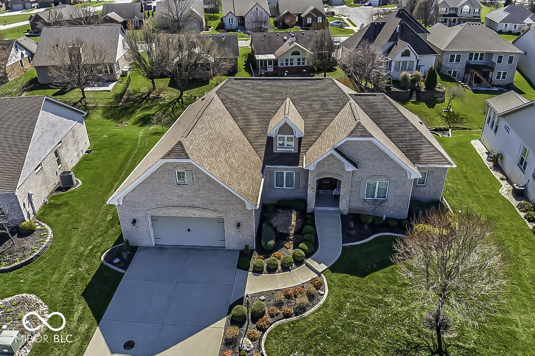 2nd image of 1135 Wyndham Wy, Greenwood, IN 46142 | MLS# 22105014