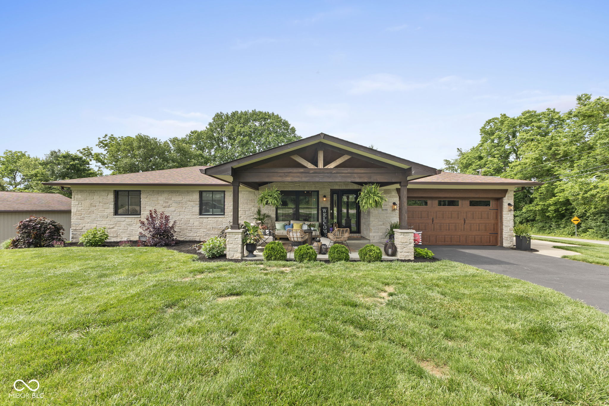 Homes for sale in Martinsville, IN | 8490 Hilltop Ln, Martinsville, IN 46151 | MLS# 22105204