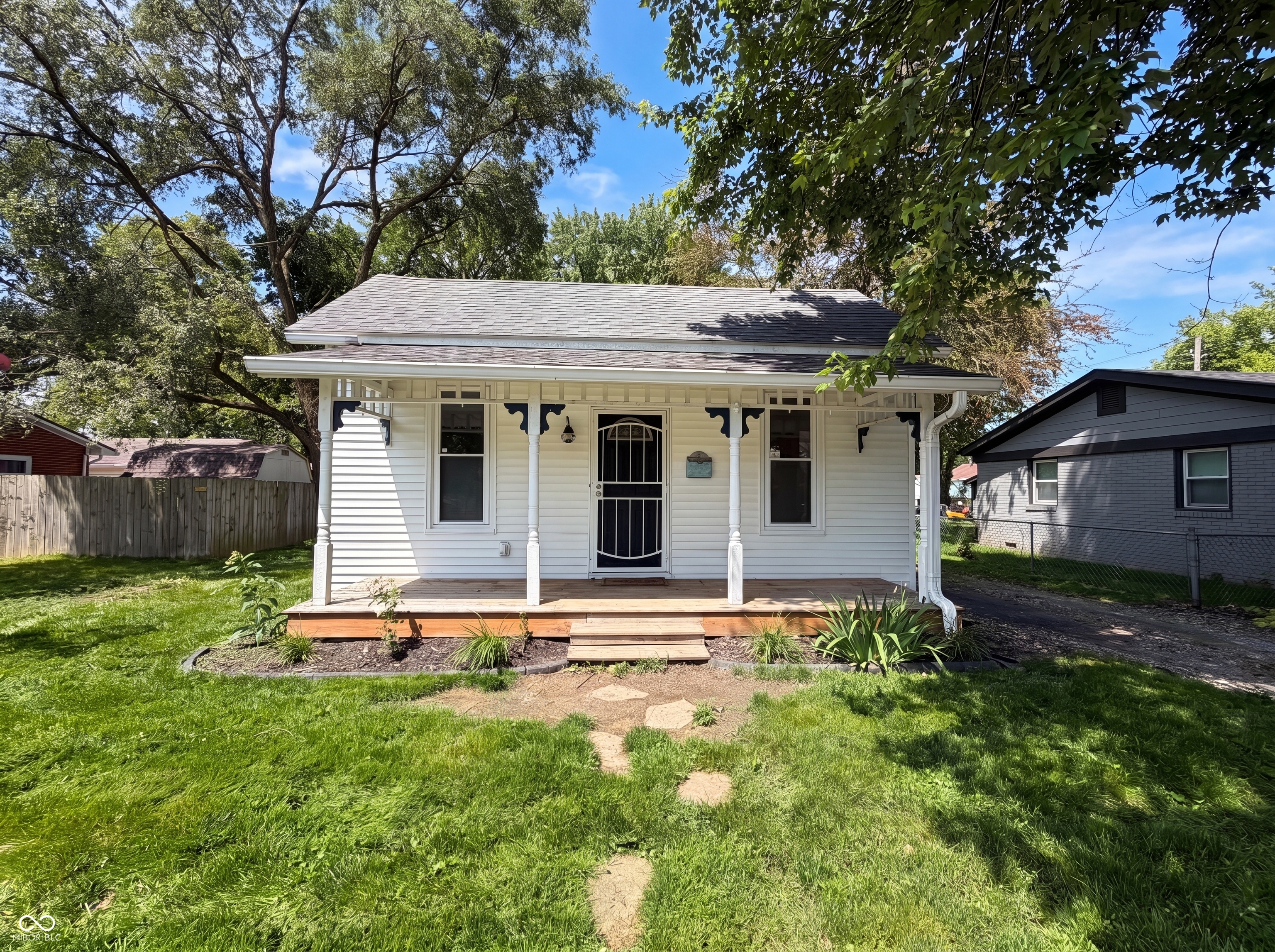 Homes for sale in Indianapolis, IN | 108 S Heflin St, Indianapolis, IN 46229 | MLS# 22105217