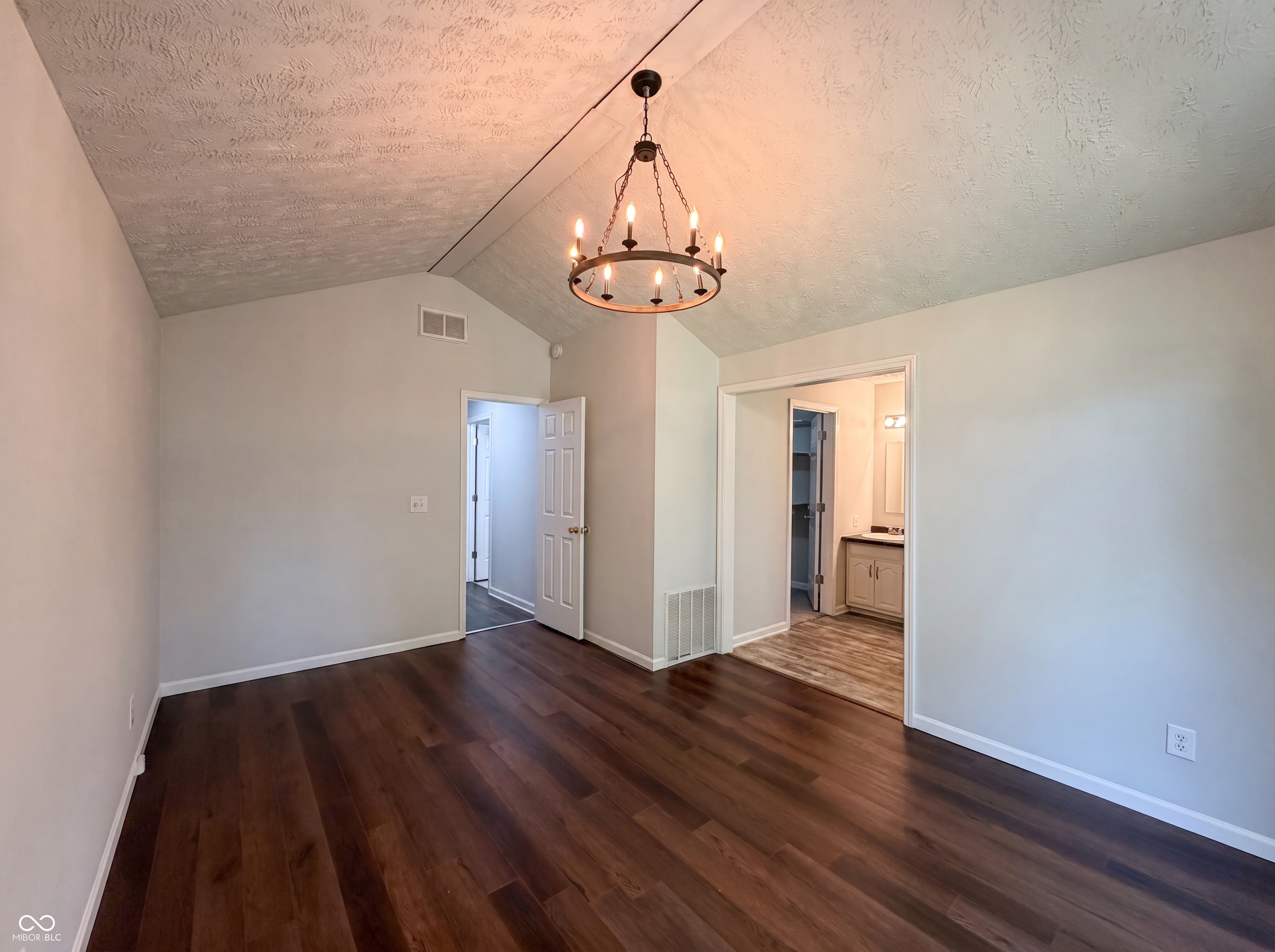 Homes for sale in Indianapolis, IN | 108 S Heflin St, Indianapolis, IN 46229 | MLS# 22105217