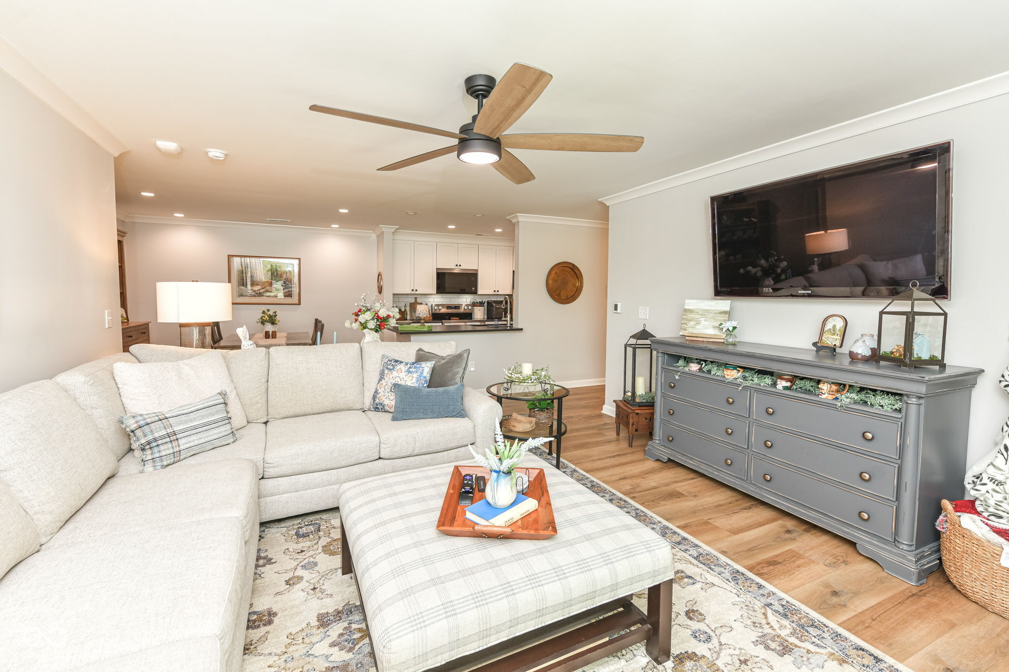 Homes for sale in Carmel, IN | 12517 Timber Creek Dr #UNIT 4, Carmel, IN 46032 | MLS# 22105375