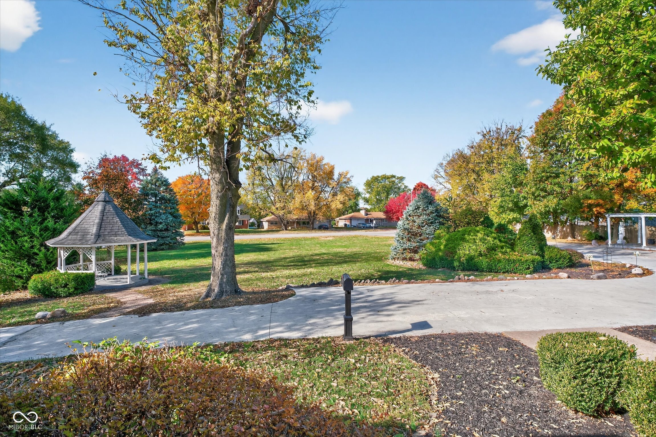 Homes for sale in Speedway, IN | 1829 Cunningham Rd, Speedway, IN 46224 | MLS# 22105423