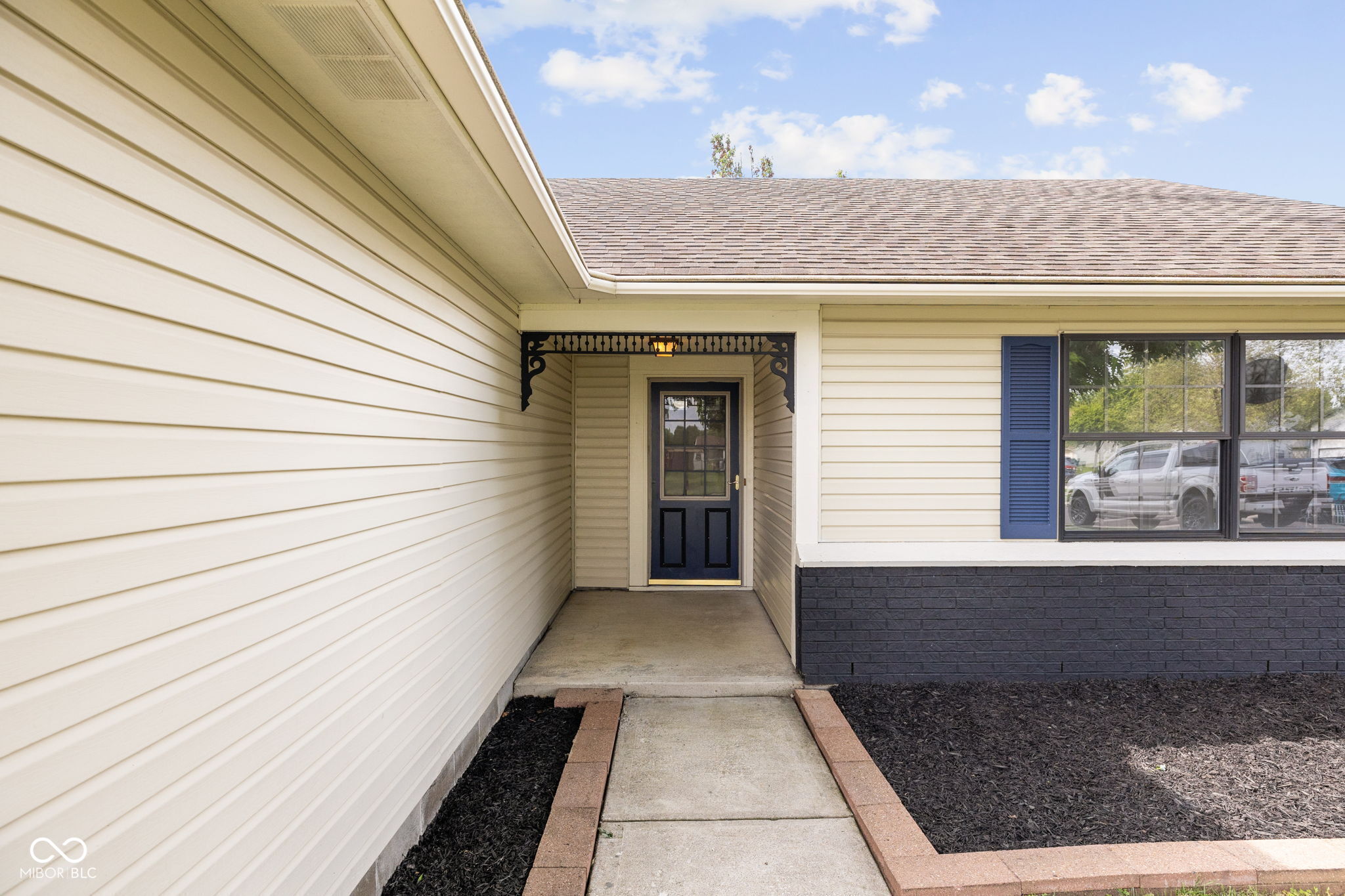 Homes for sale in Brownsburg, IN | 19 Lake Dr S, Brownsburg, IN 46112 | MLS# 22105474