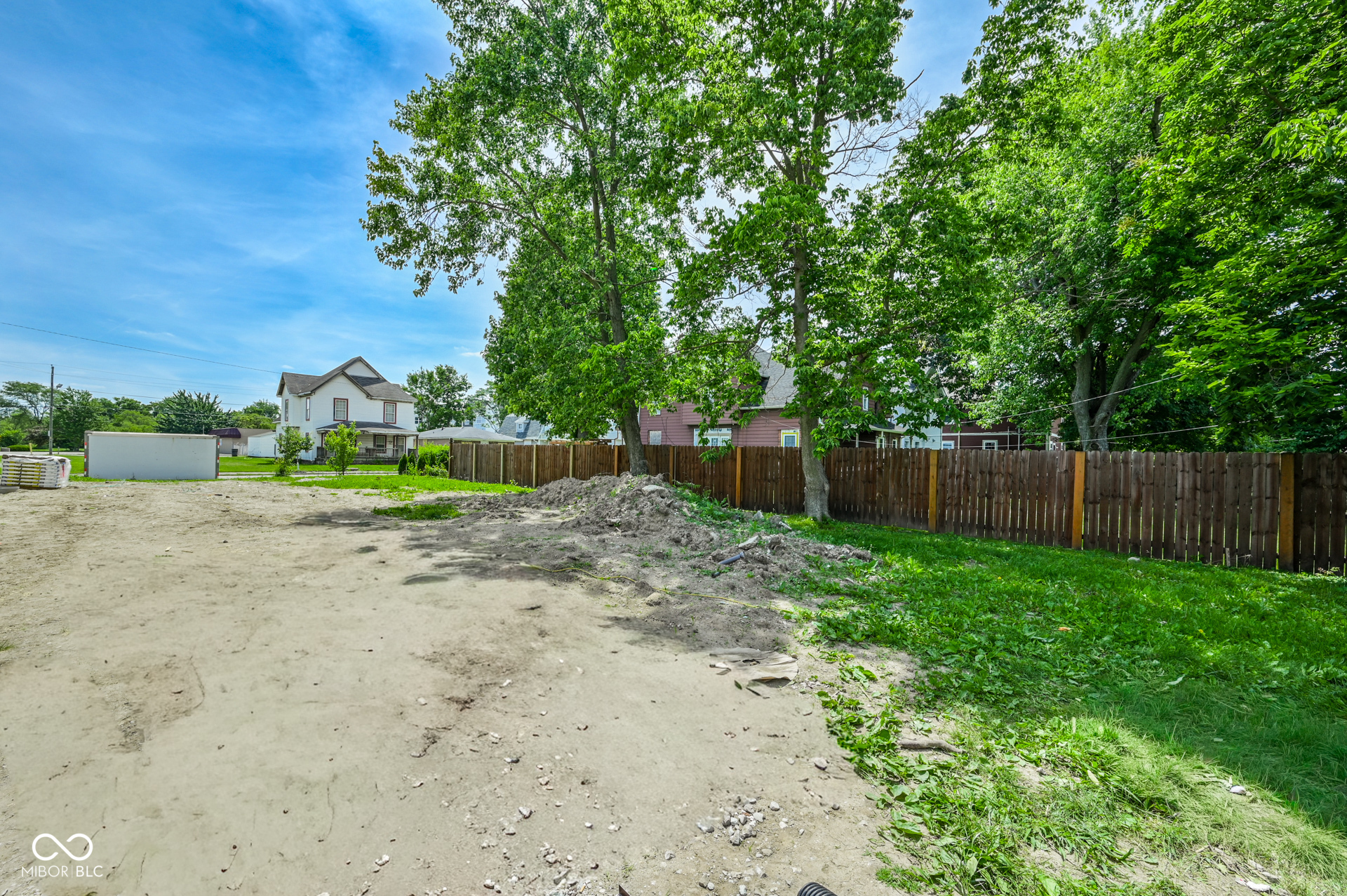 Homes for sale in Indianapolis, IN | 2454 Guilford Ave, Indianapolis, IN 46205 | MLS# 22105532