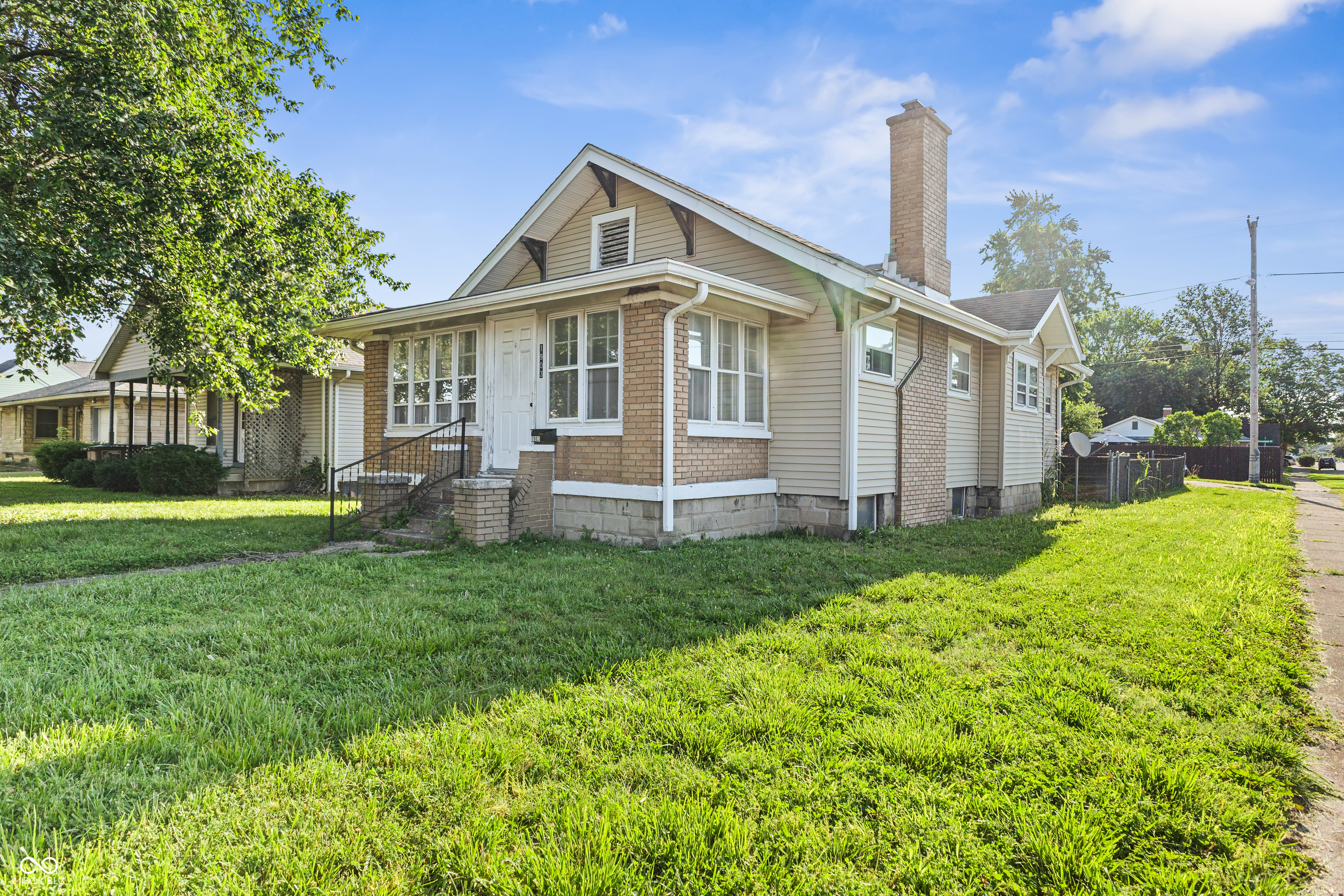 1st image of 1903 Central Ave, Columbus, IN 47201 | MLS# 22105556