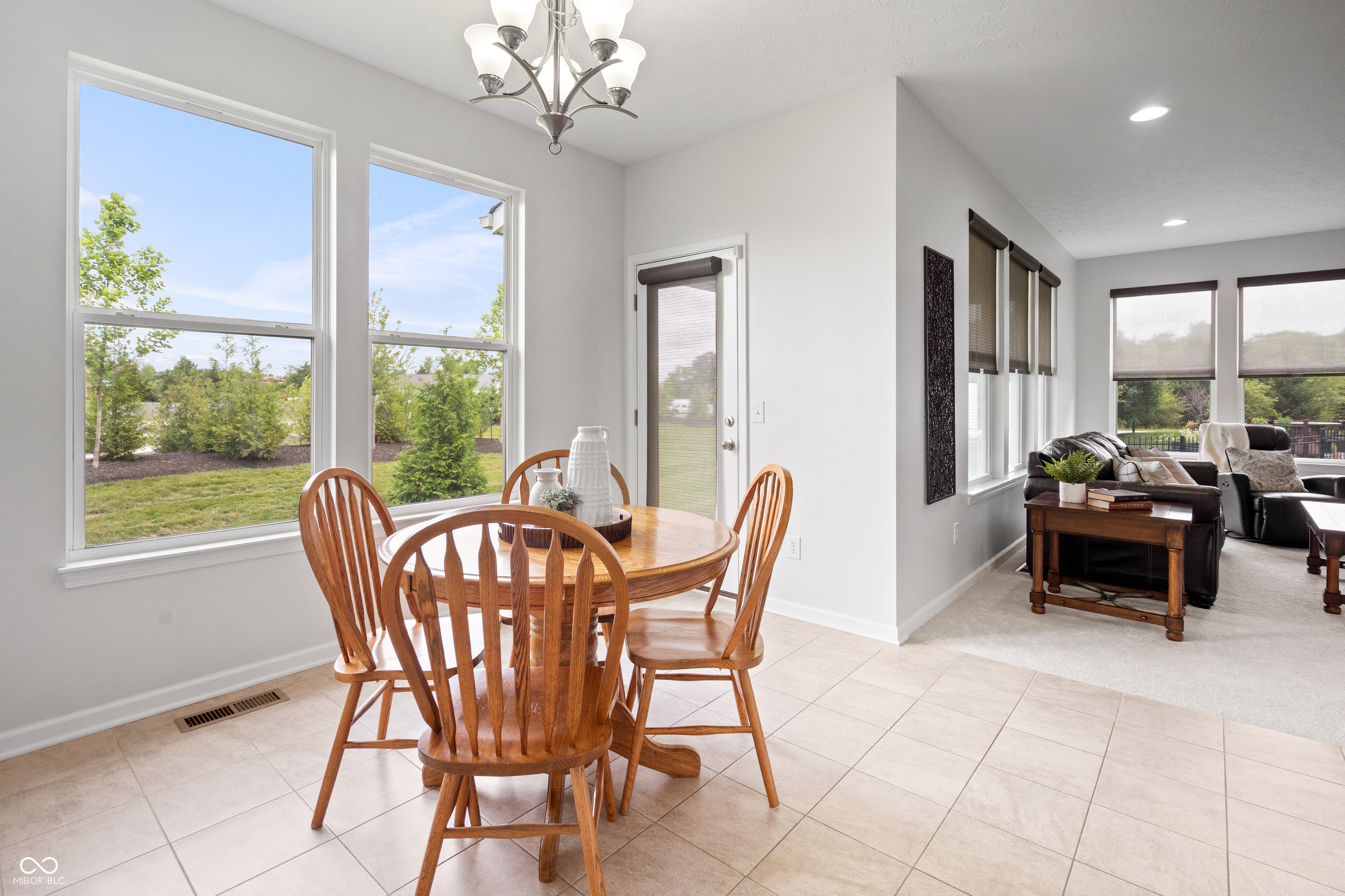 5th image of 7727 Tanager Ct, Zionsville, IN 46077 | MLS# 22105563