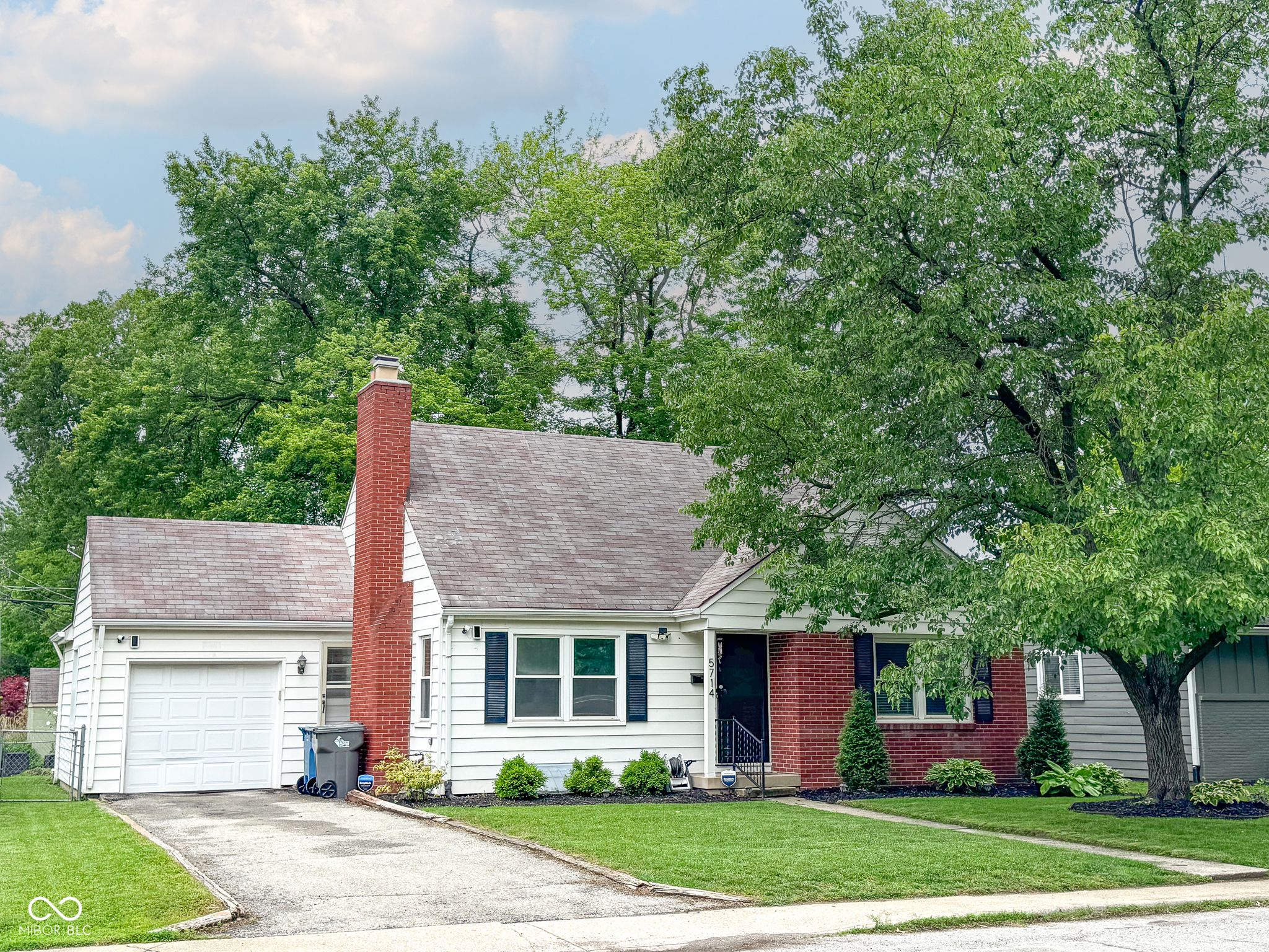 Homes for sale in Indianapolis, IN | 5714 N Rural St, Indianapolis, IN 46220 | MLS# 22105753