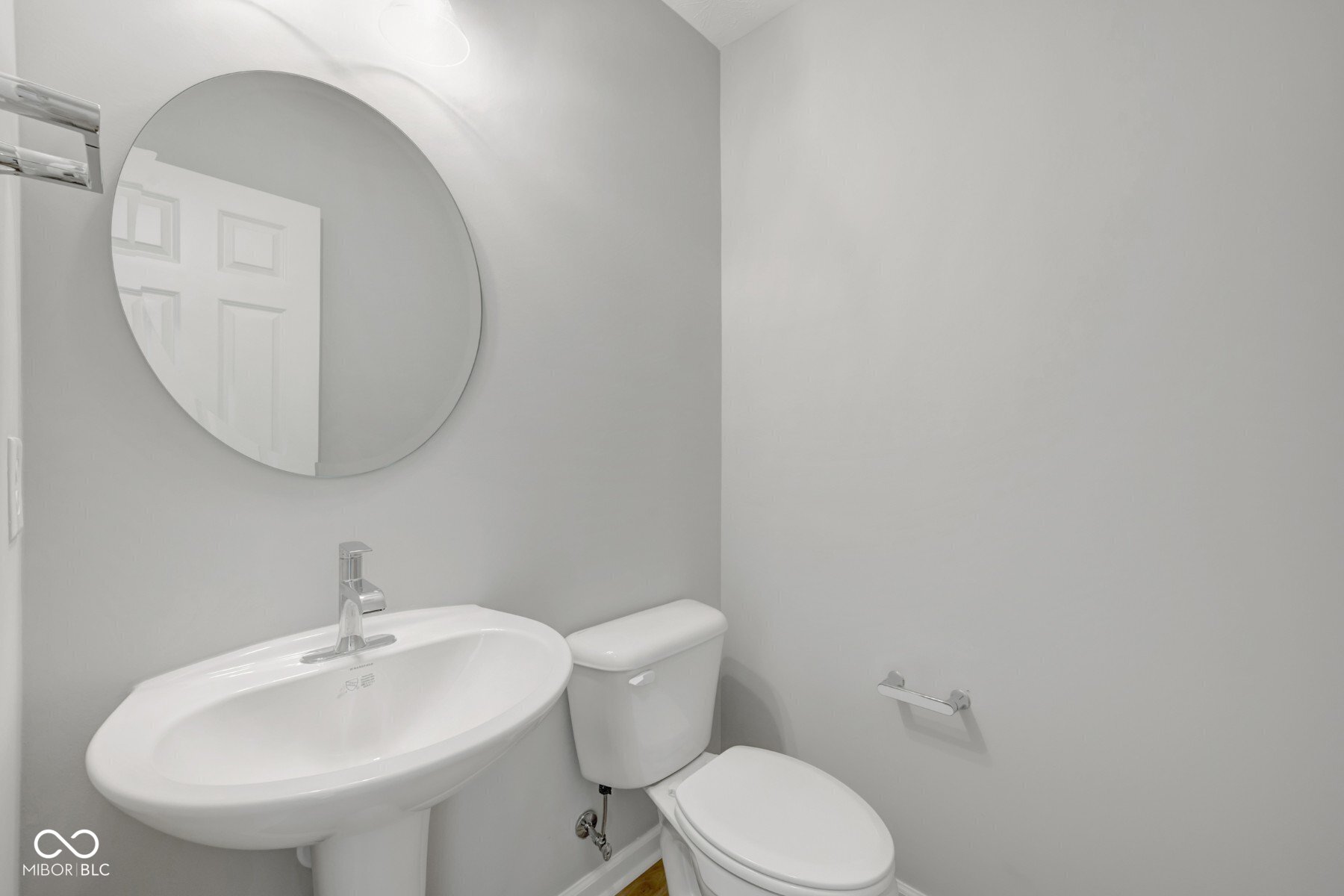 4th image of 4238 Hayden Valley Dr, Bargersville, IN 46106 | MLS# 22105876
