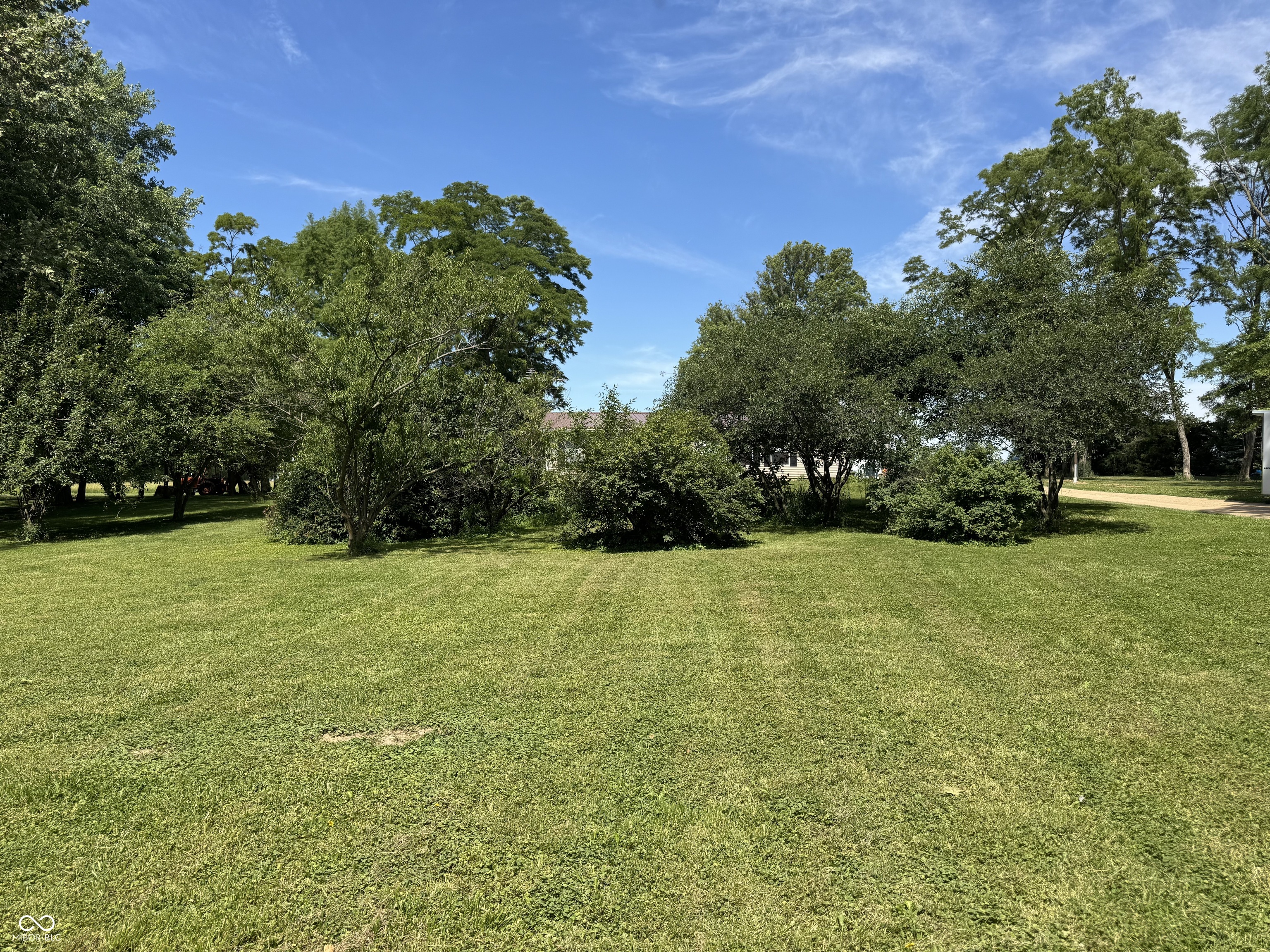 Homes for sale in Veedersburg, IN | 1404 N Dry Run Rd, Veedersburg, IN 47987 | MLS# 22106055