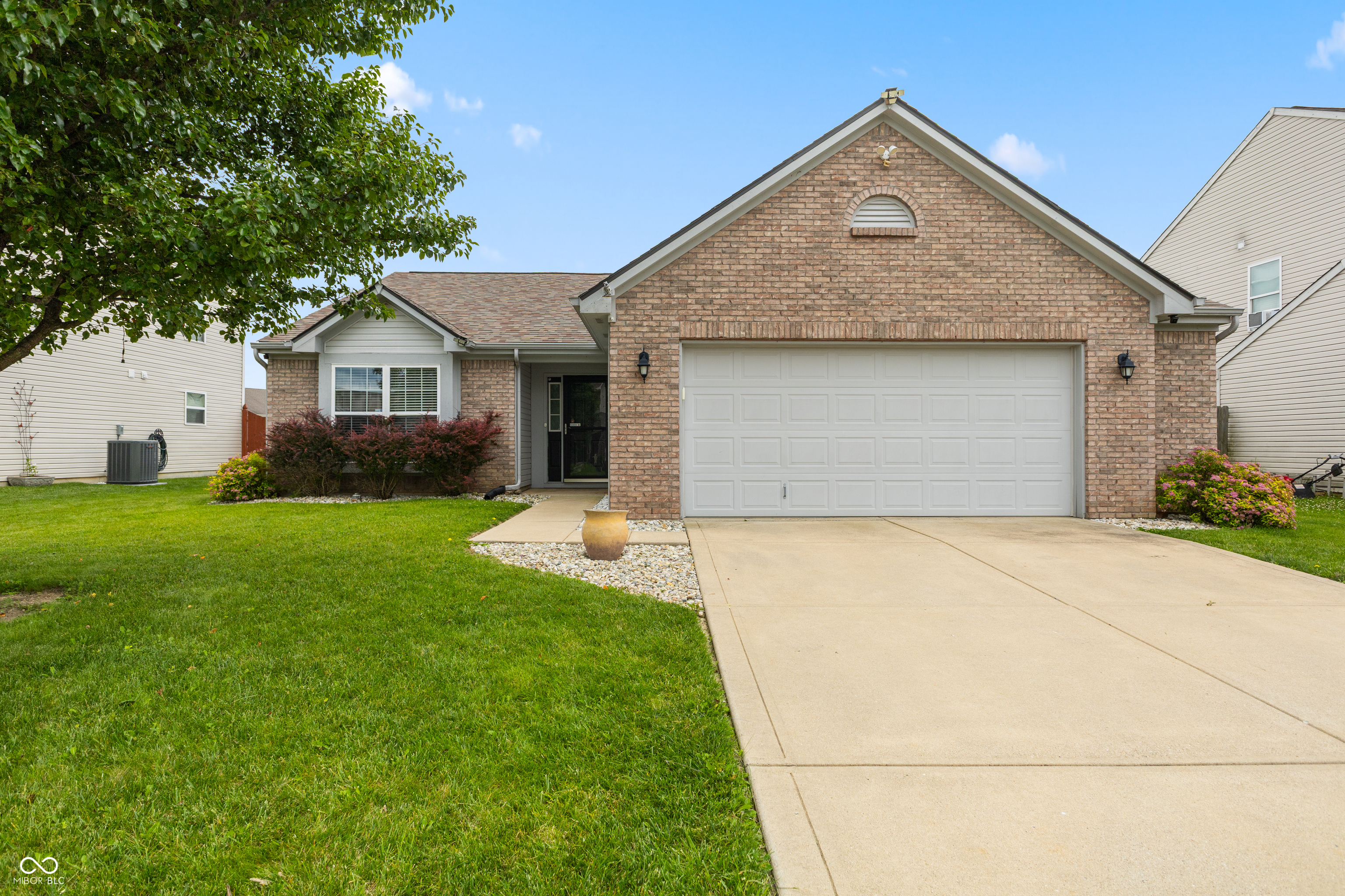 1st image of 3463 Enclave Ln, Greenwood, IN 46143 | MLS# 22106341