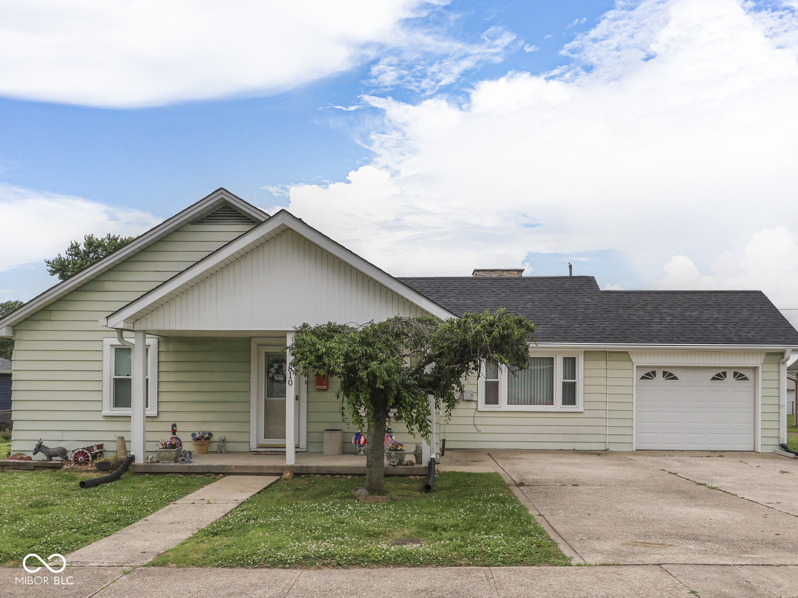 Homes for sale in Martinsville, IN | 810 S Cherry St, Martinsville, IN 46151 | MLS# 22106749