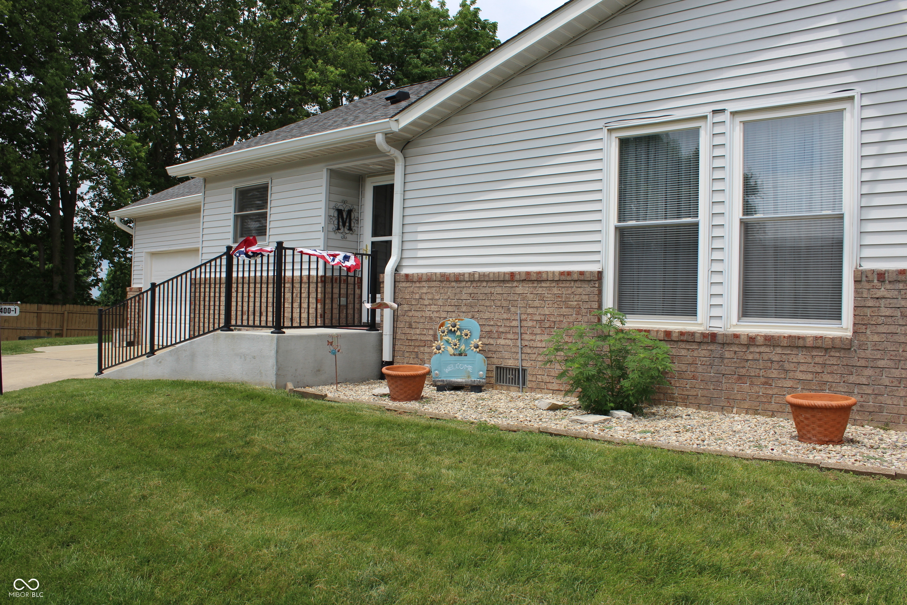 Homes for sale in Greencastle, IN | 400 Unit 1 Longcastle Dr, Greencastle, IN 46135 | MLS# 22106885