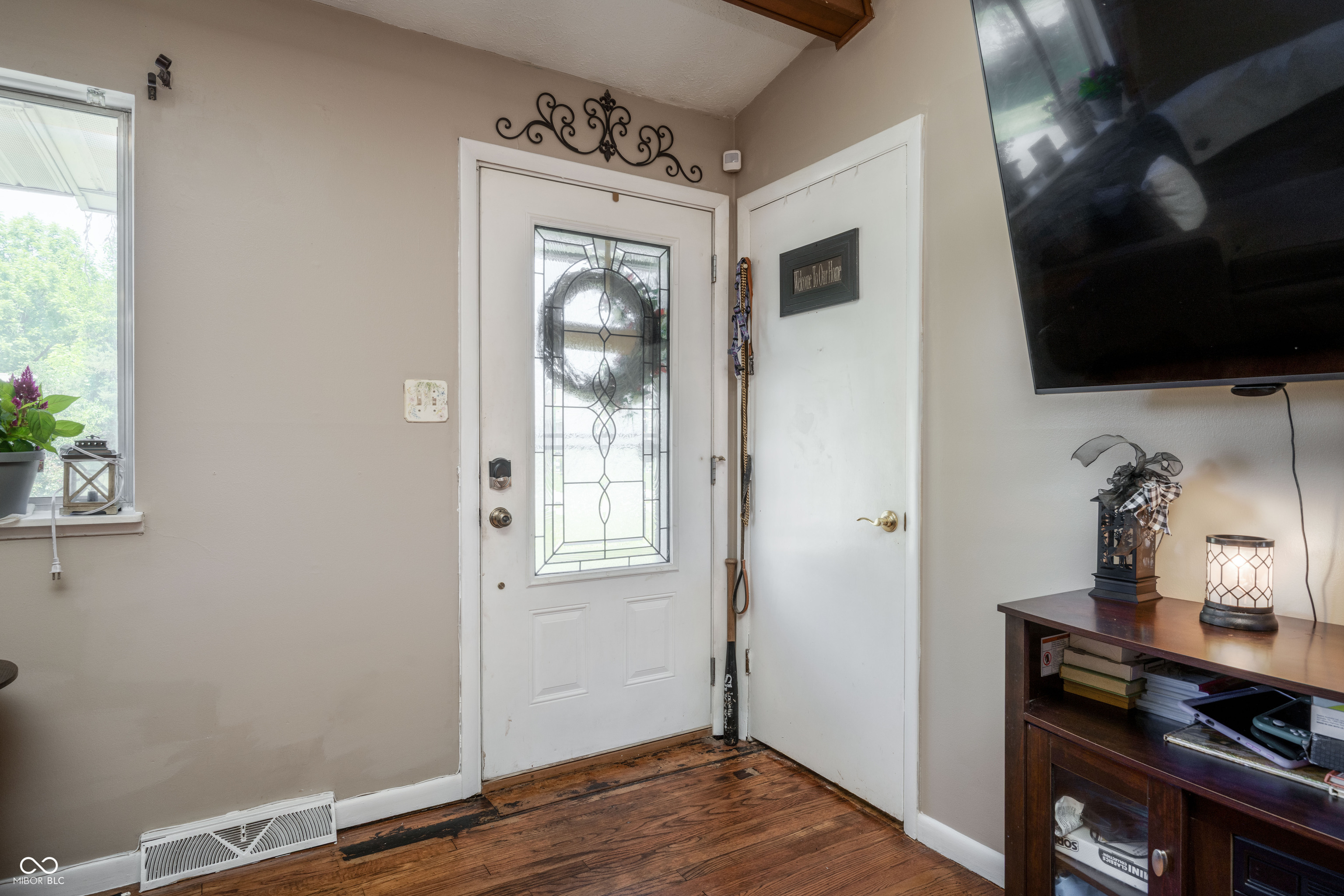 5th image of 741 Wanda St, Scottsburg, IN 47170 | MLS# 22107257