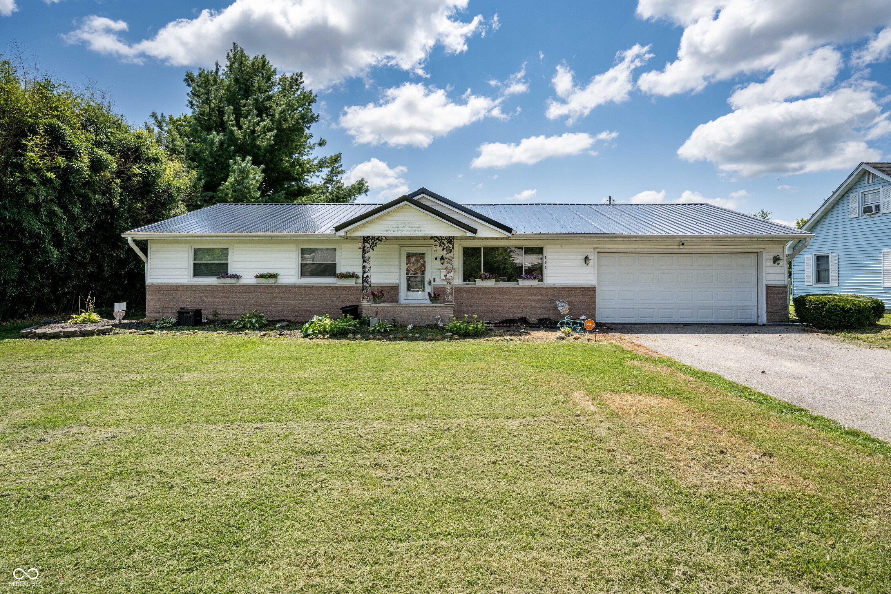 1st image of 741 Wanda St, Scottsburg, IN 47170 | MLS# 22107257