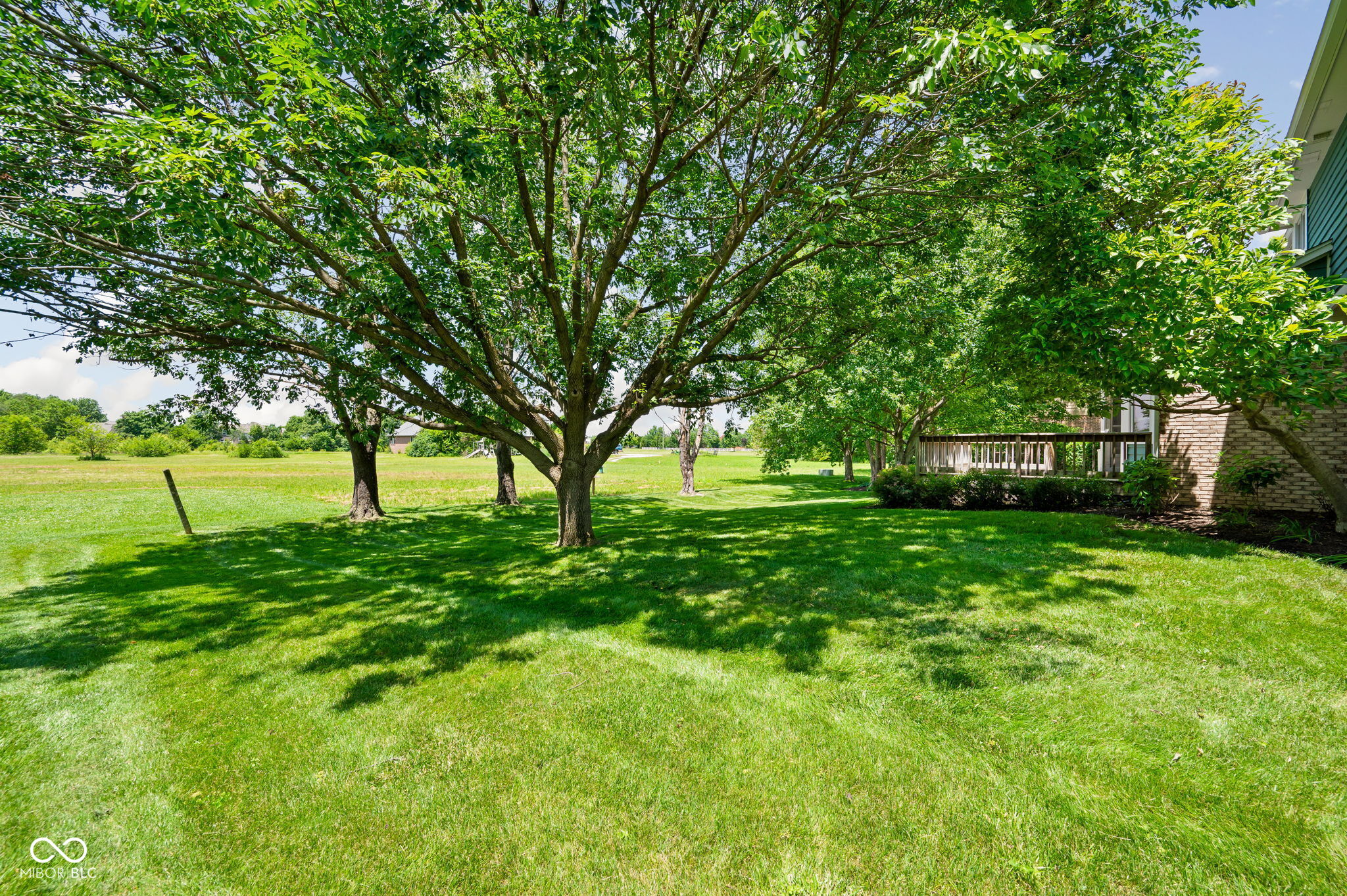 3rd image of 1300 Woodpond N Roundabout, Carmel, IN 46033 | MLS# 22107295