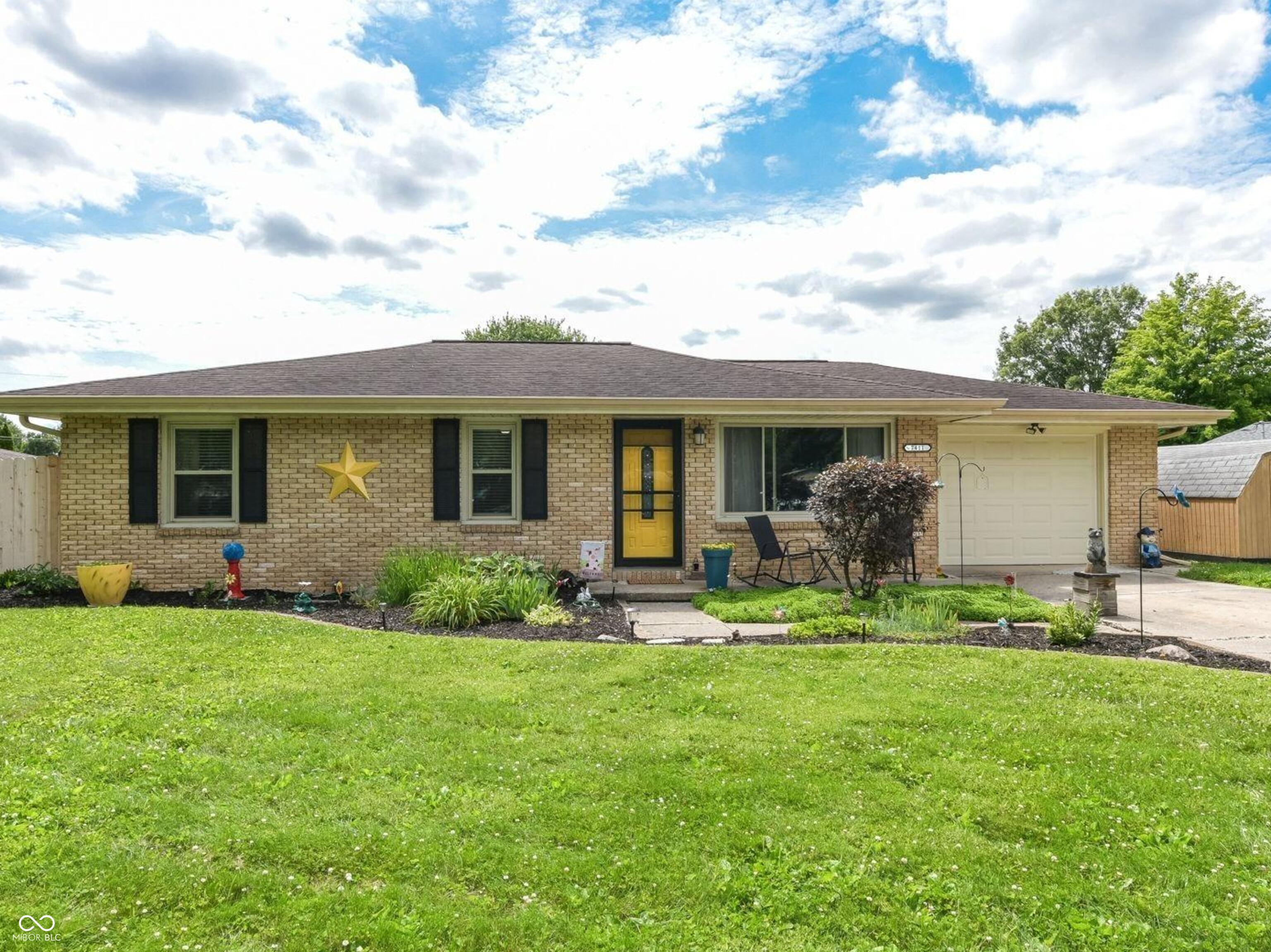 1st image of 7411 Plantation Dr, Anderson, IN 46013 | MLS# 22107825