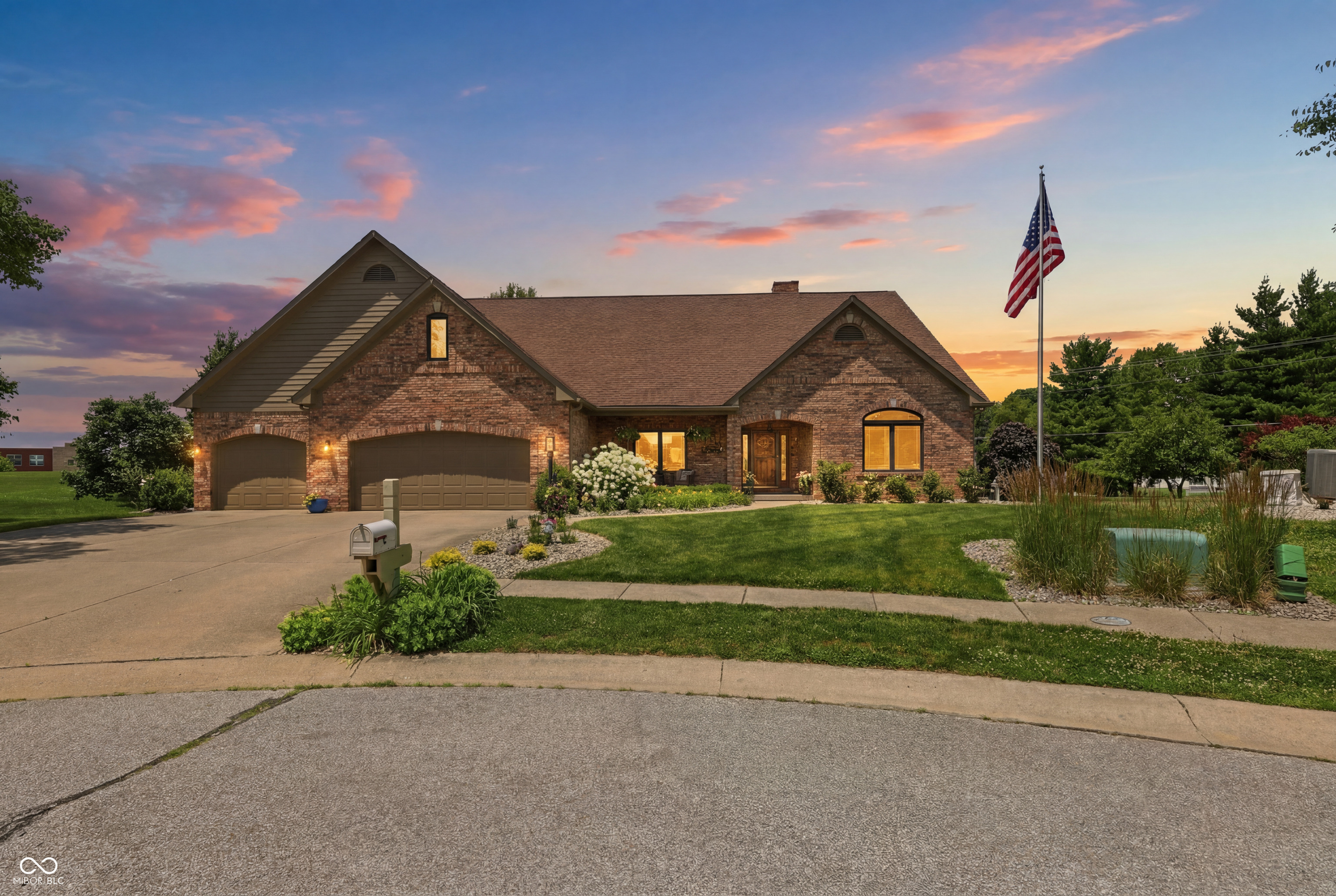 1st image of 2496 Turf Way, Shelbyville, IN 46176 | MLS# 22108044