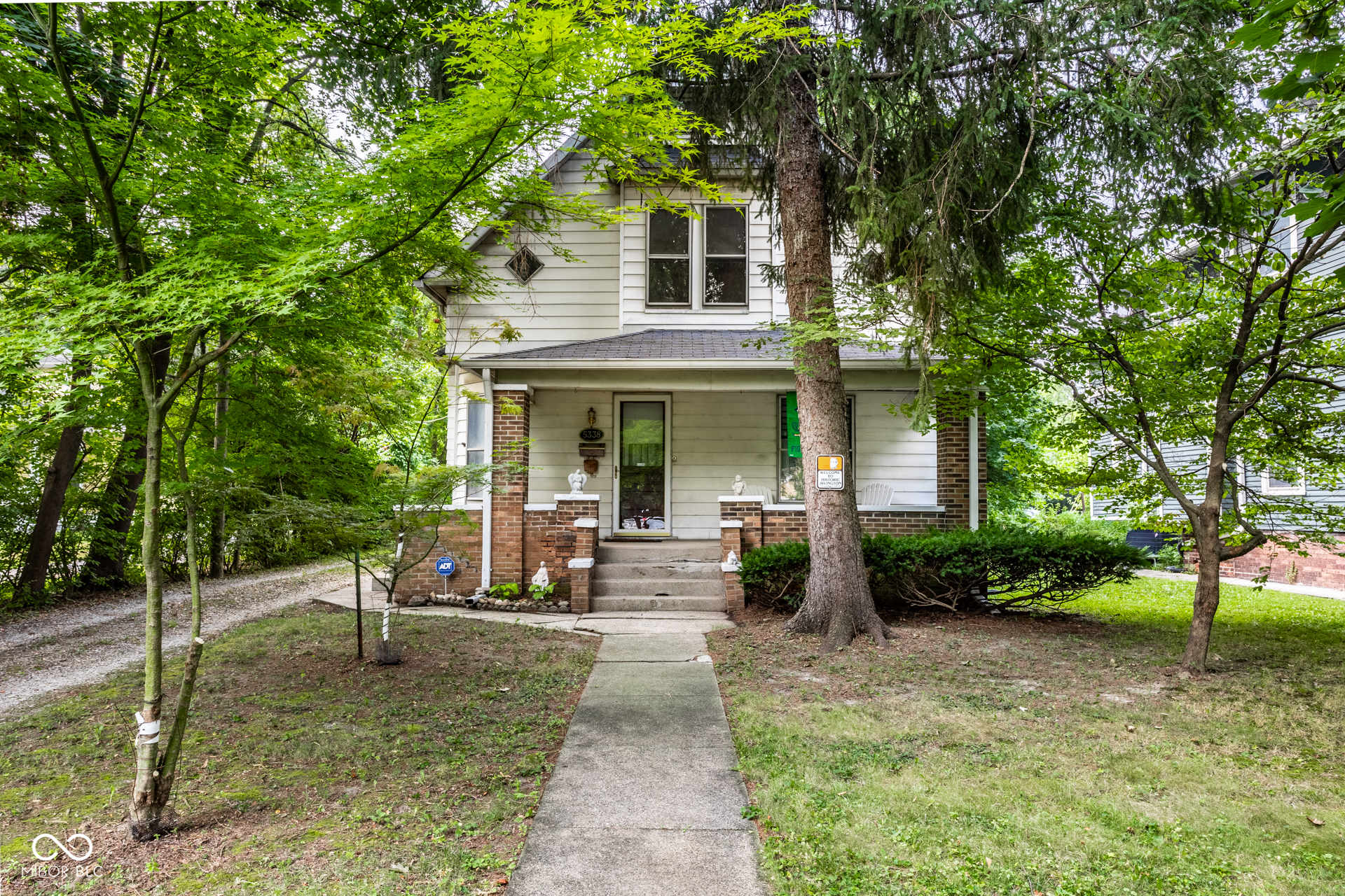 1st image of 5338 E Ohmer Ave, Indianapolis, IN 46219 | MLS# 22108143
