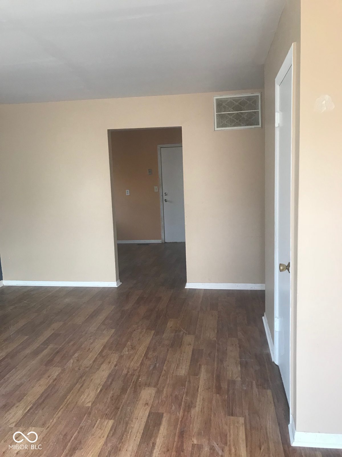 4th image of 2433 N Bolton Ave, Indianapolis, IN 46218 | MLS# 22109615