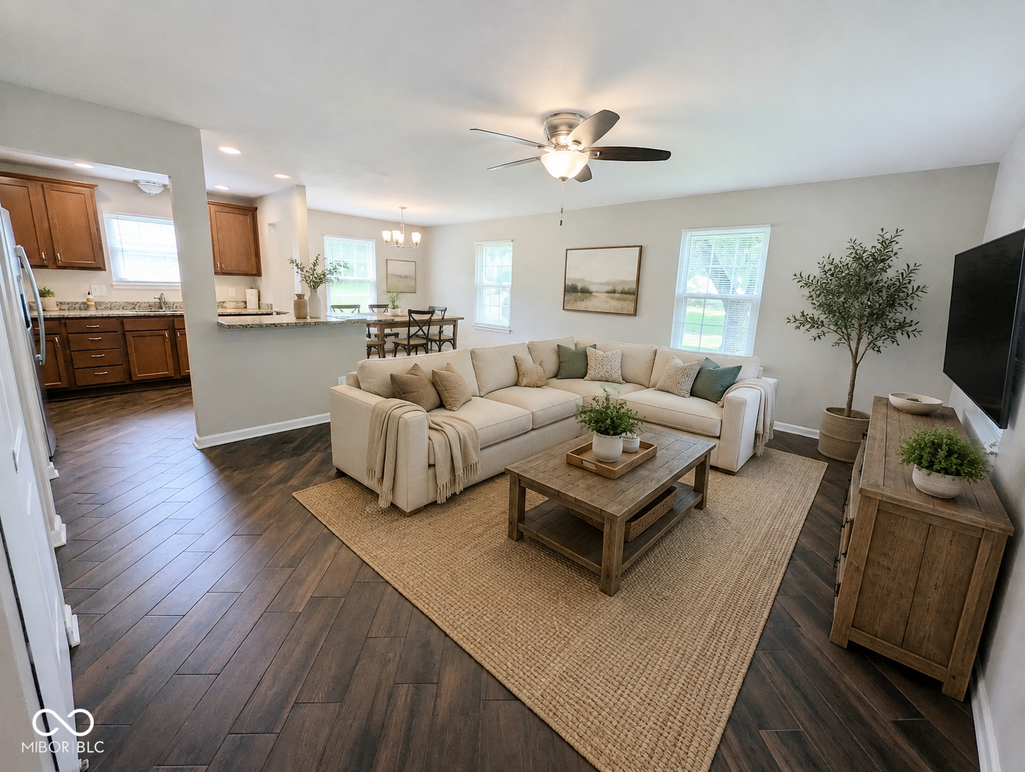 3rd image of 3983 Pineview Ln, Greenwood, IN 46142 | MLS# 22109728