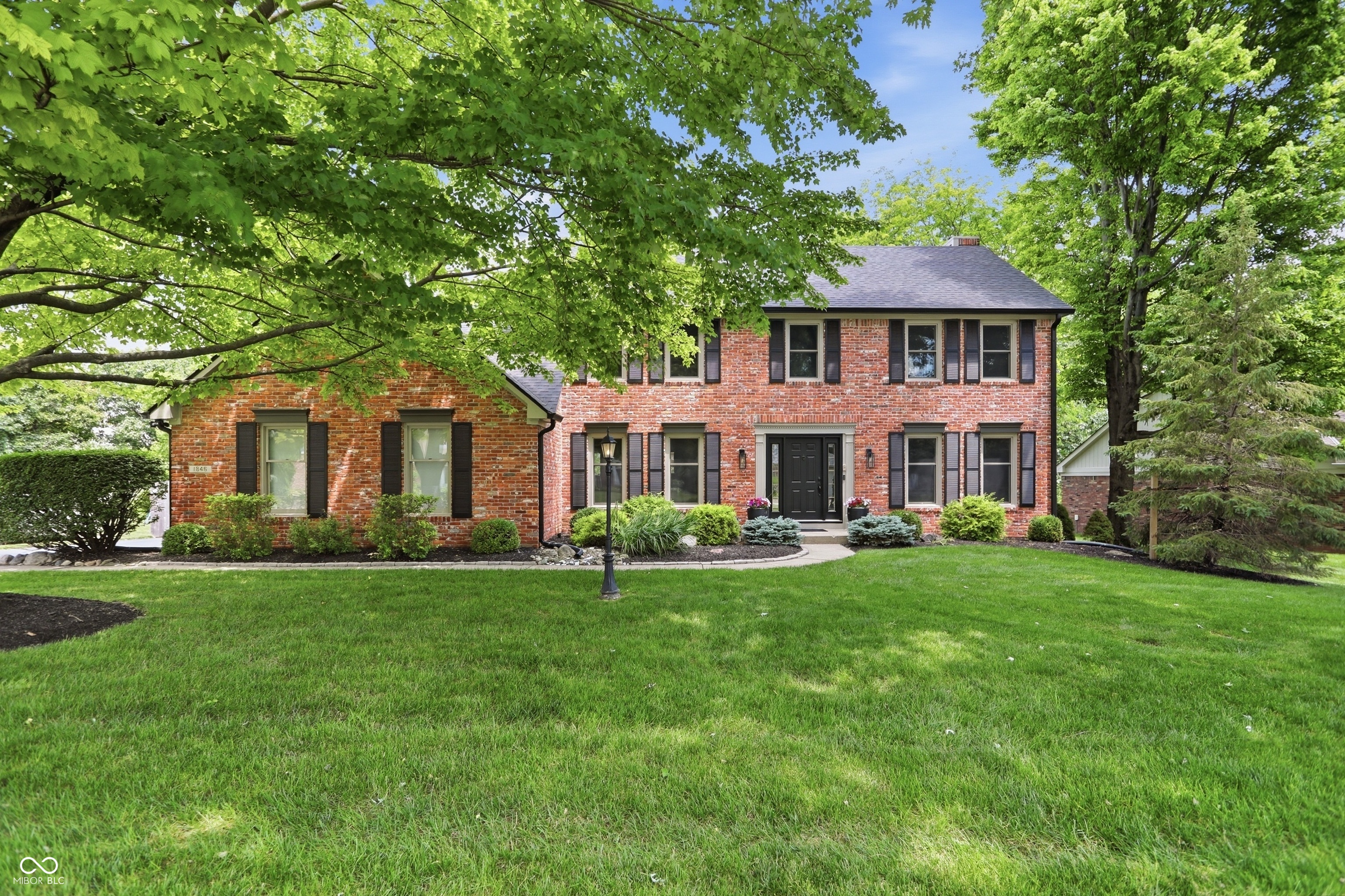 2nd image of 1846 Arrowwood Dr, Carmel, IN 46033 | MLS# 22110155