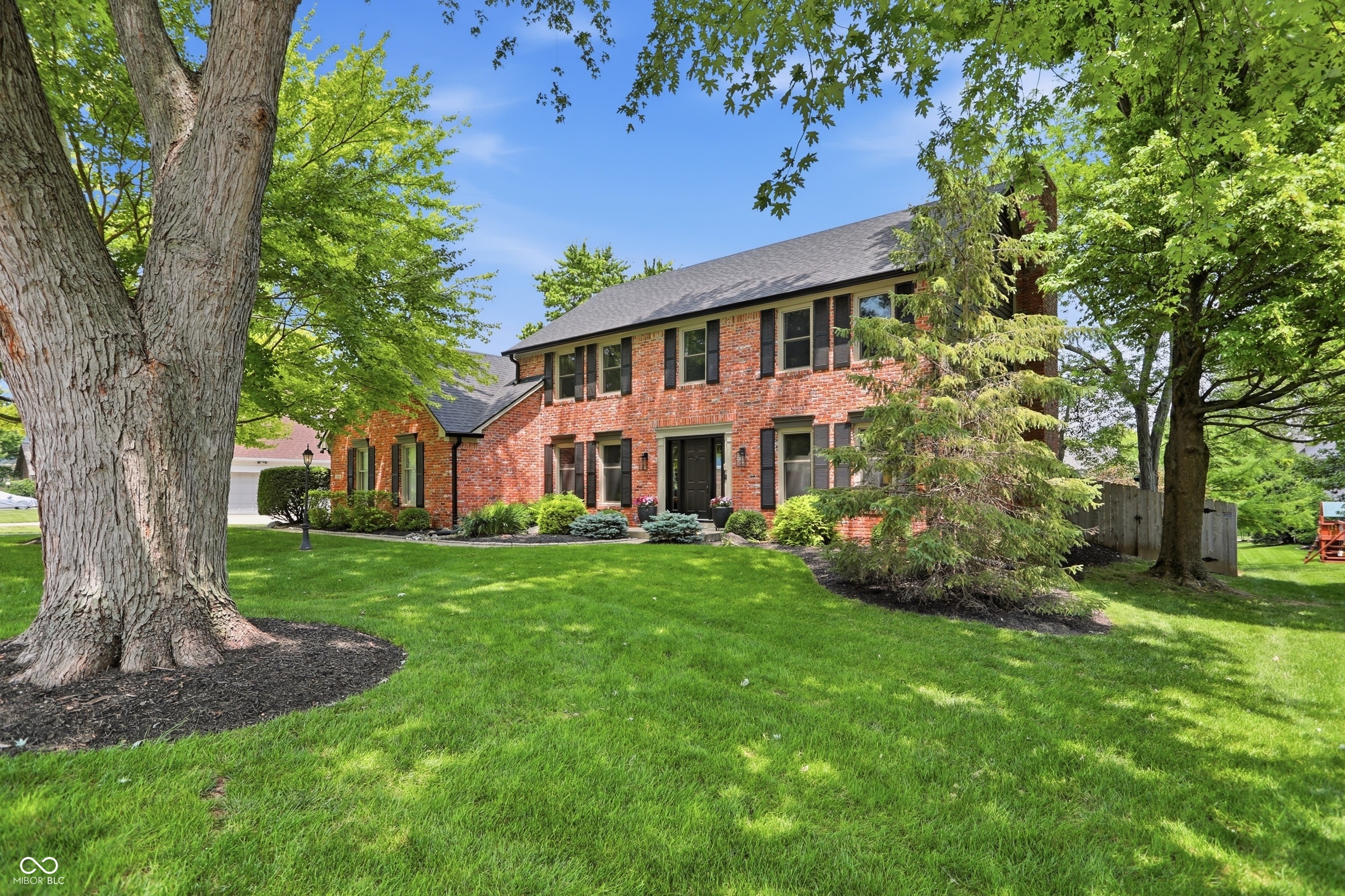 1st image of 1846 Arrowwood Dr, Carmel, IN 46033 | MLS# 22110155