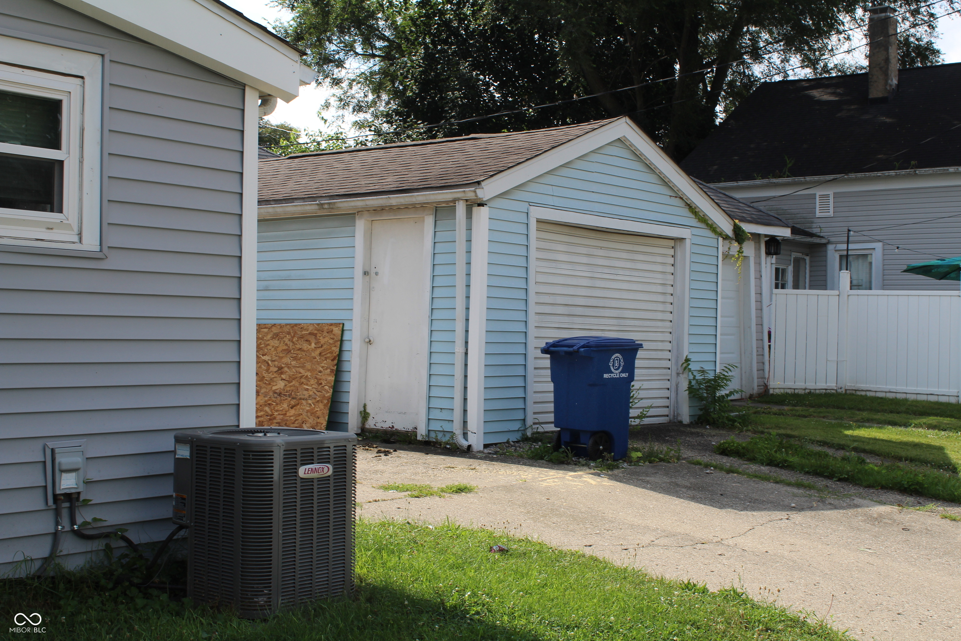 5th image of 53 W Pennsylvania St, Shelbyville, IN 46176 | MLS# 22110876