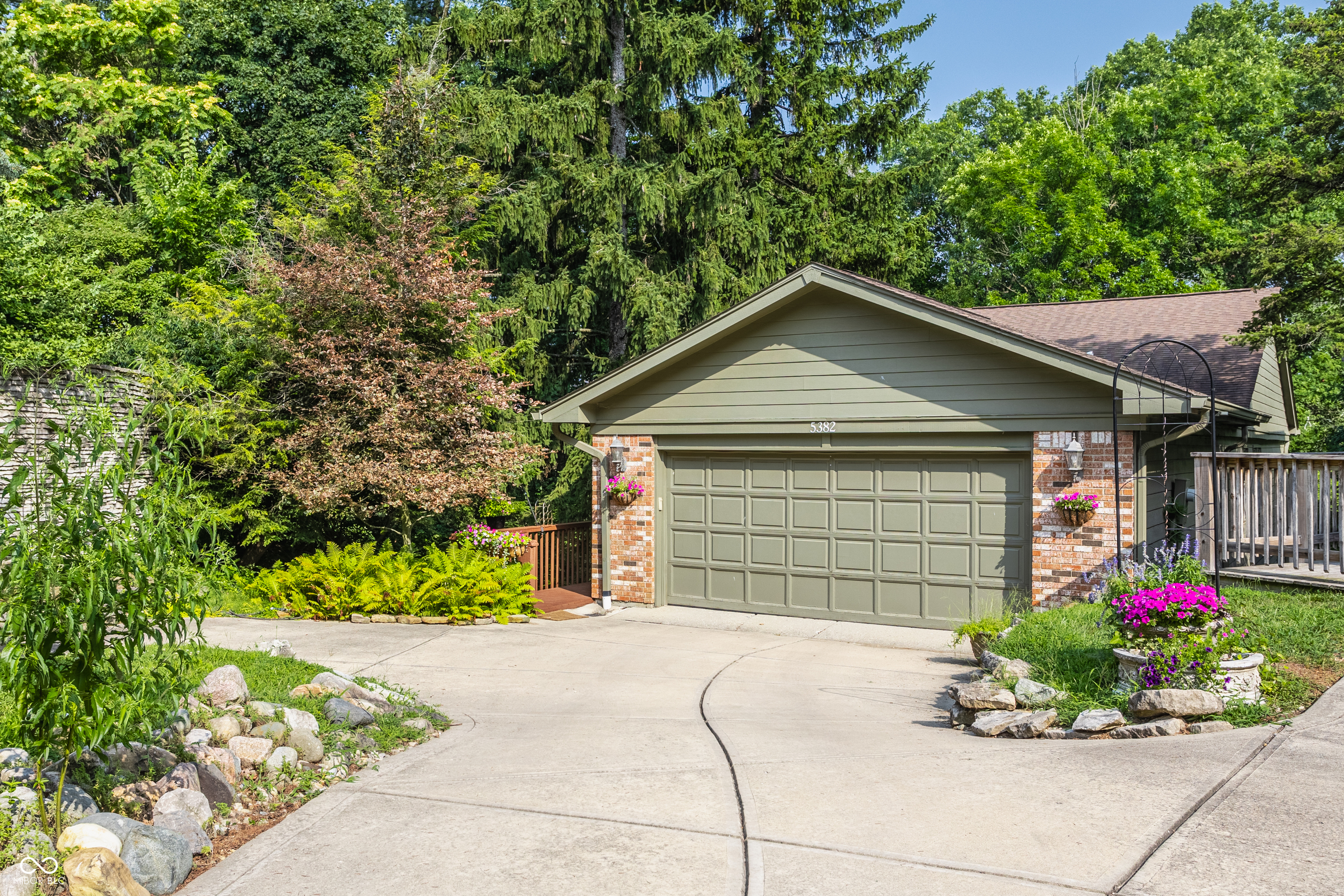 1st image of 5382 Thicket Hill Ln #0, Indianapolis, IN 46226 | MLS# 22111971