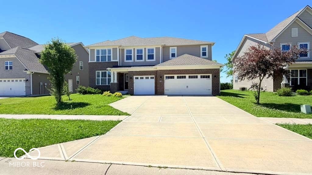3rd image of 1261 Sanderling Dr, Greenwood, IN 46143 | MLS# 22112072