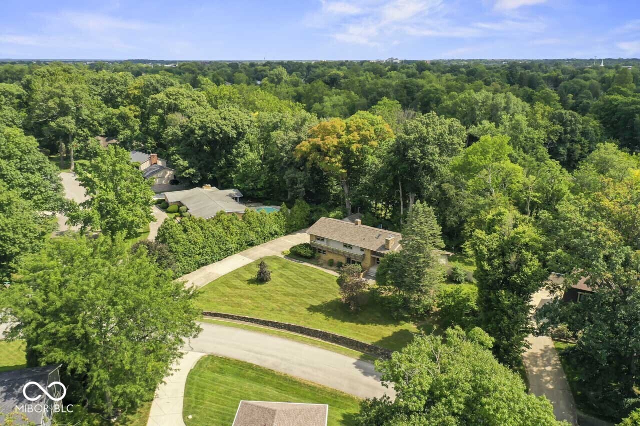 4th image of 6502 Landborough Dr S, Indianapolis, IN 46220 | MLS# 22112504