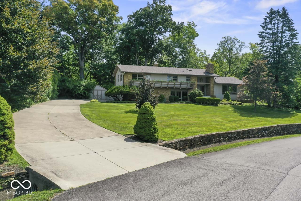 3rd image of 6502 Landborough Dr S, Indianapolis, IN 46220 | MLS# 22112504