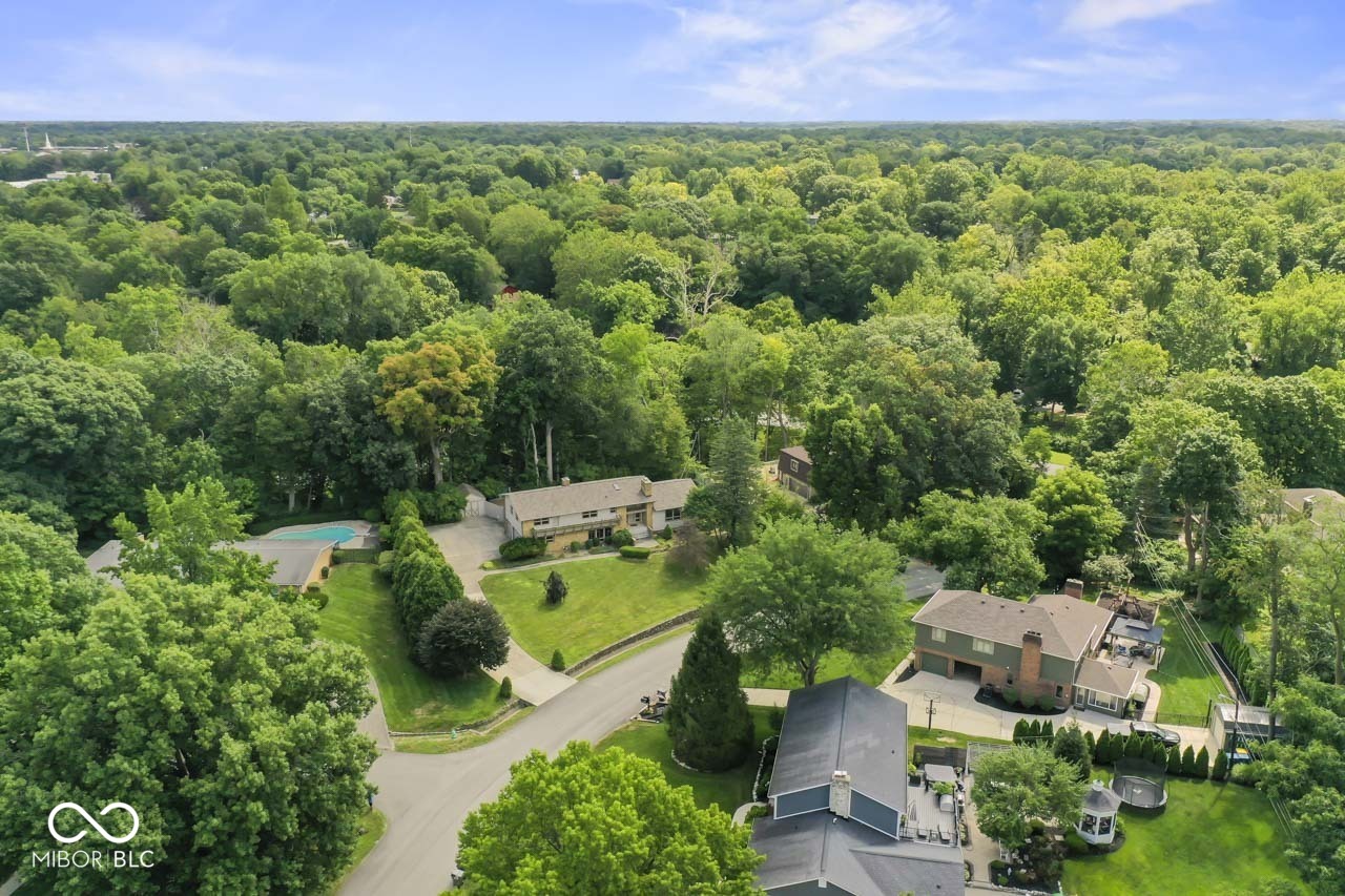 5th image of 6502 Landborough Dr S, Indianapolis, IN 46220 | MLS# 22112504