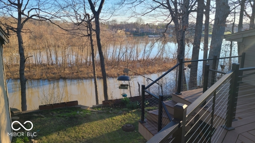 2nd image of 305 Baywood Ct, Noblesville, IN 46062 | MLS# 22112724