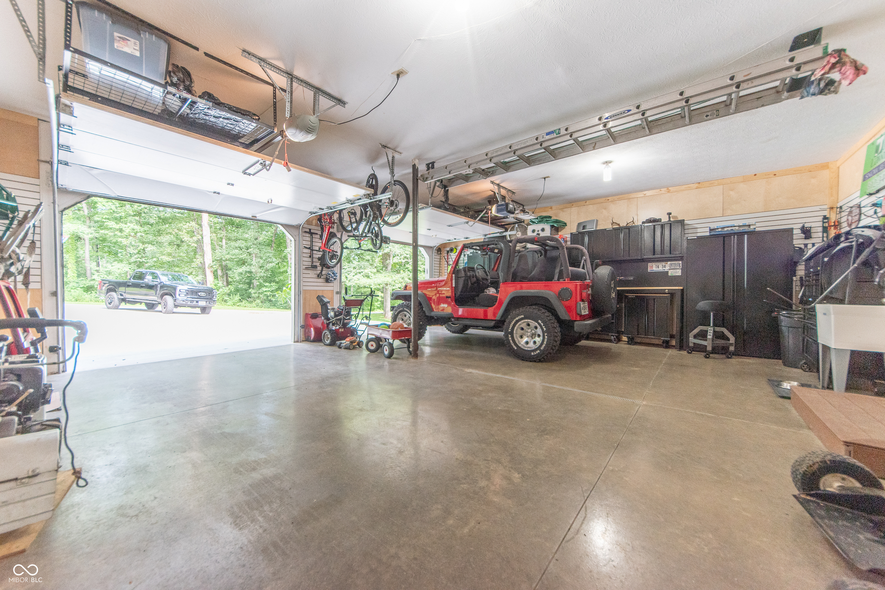 50th image of 8925 W State Road 46, Columbus, IN 47201 | MLS# 22112799