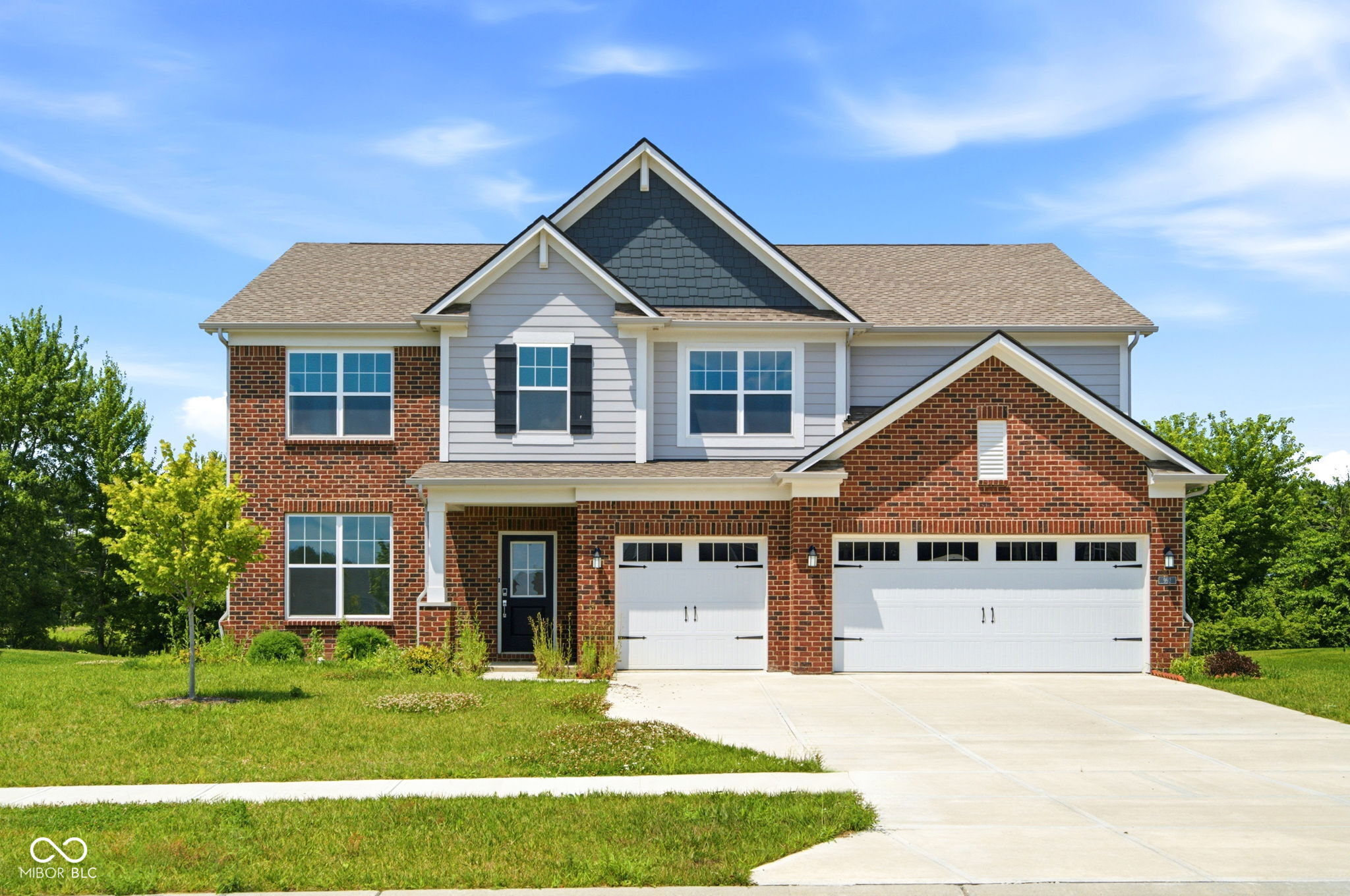 2nd image of 992 Kendrick St, Greenwood, IN 46143 | MLS# 22112941
