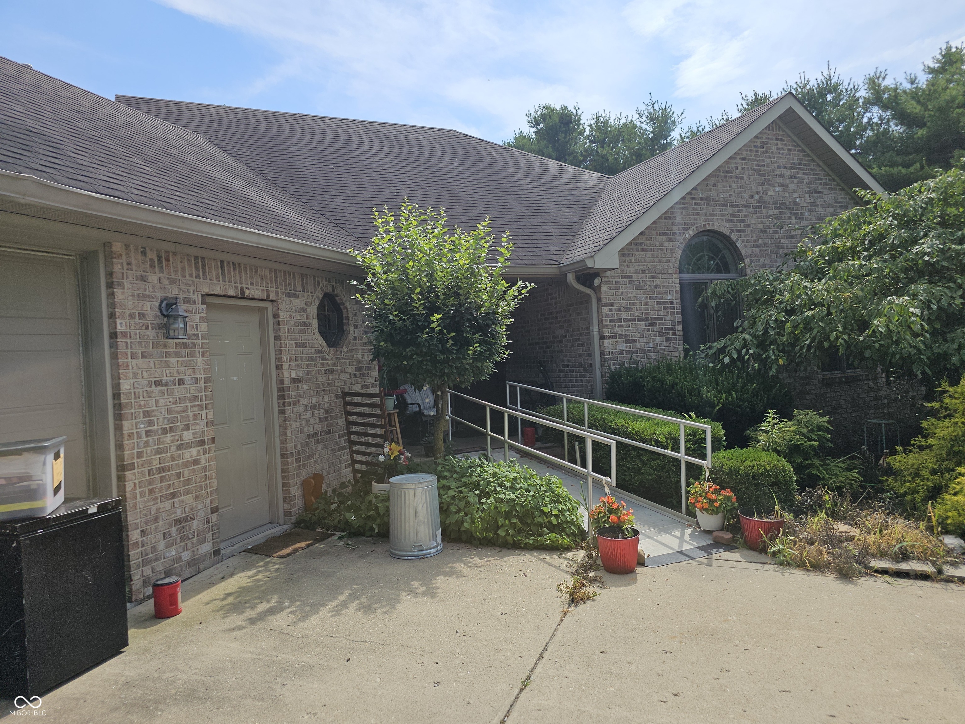 Homes for sale in Lizton, IN | 105 W County Road 900 N, Lizton, IN 46149 | MLS# 22113171