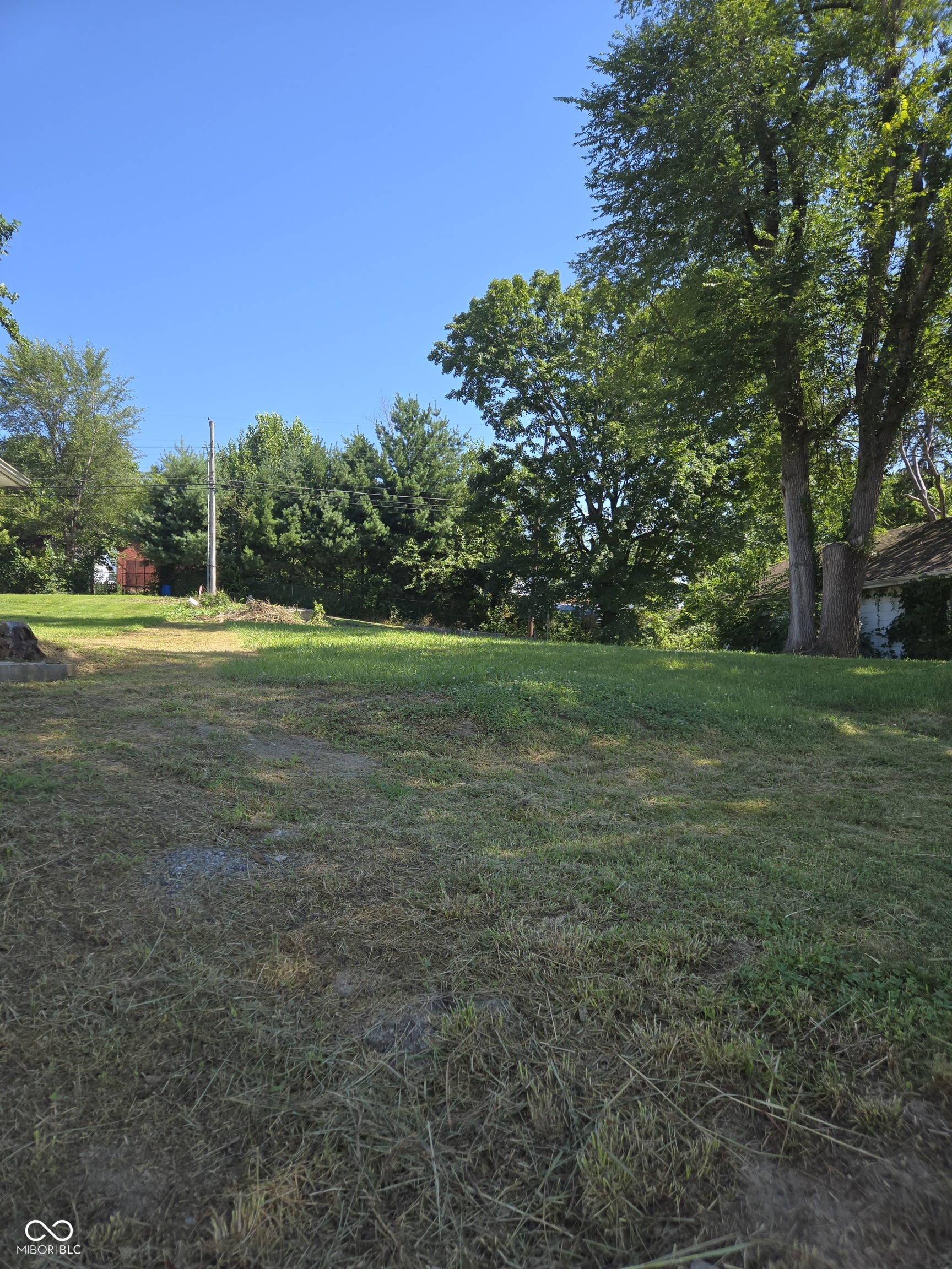 Homes for sale in North Vernon, IN | 624 E O And M Ave, North Vernon, IN 47265 | MLS# 22113215