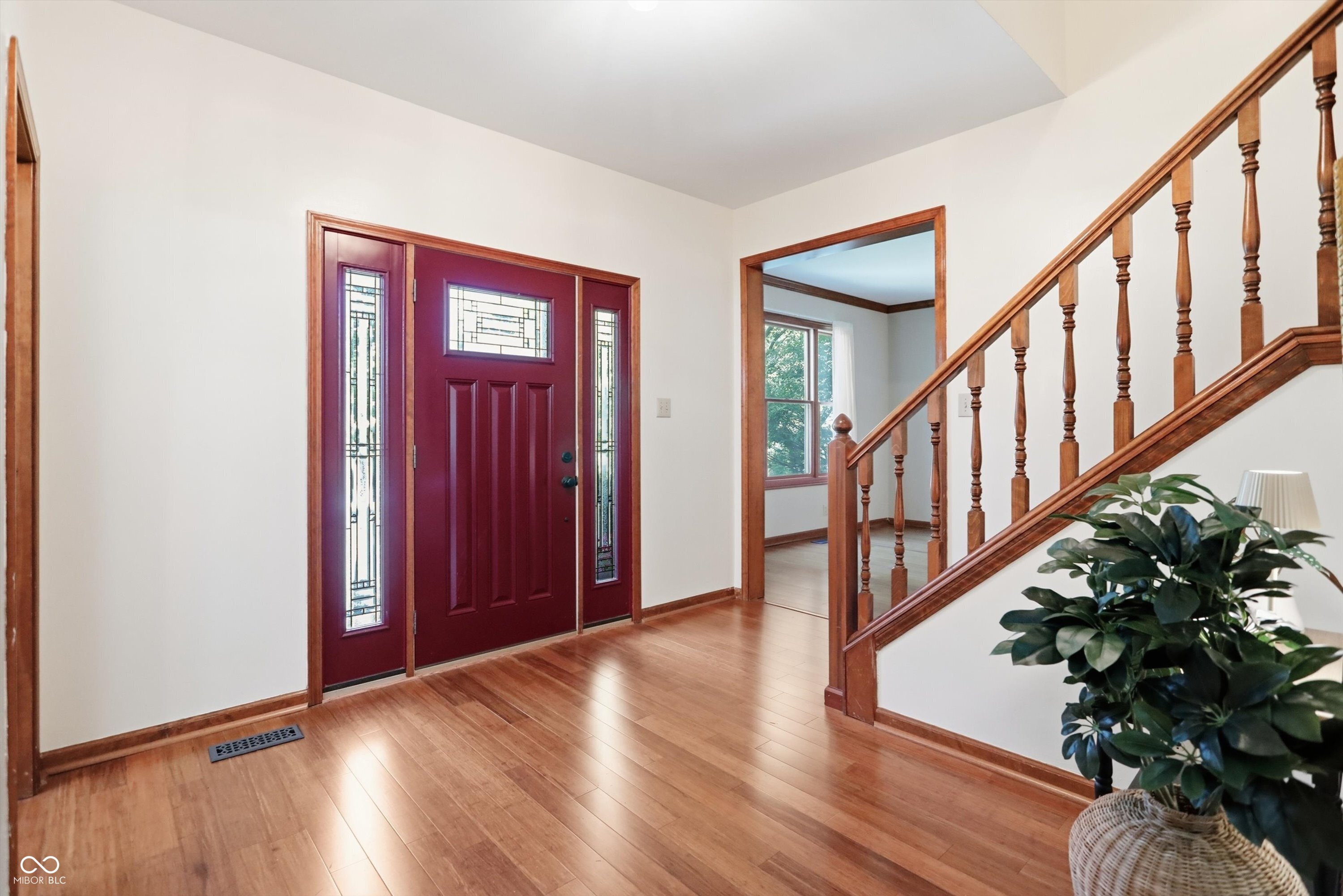 4th image of 37 Penn Pl, Zionsville, IN 46077 | MLS# 22113343