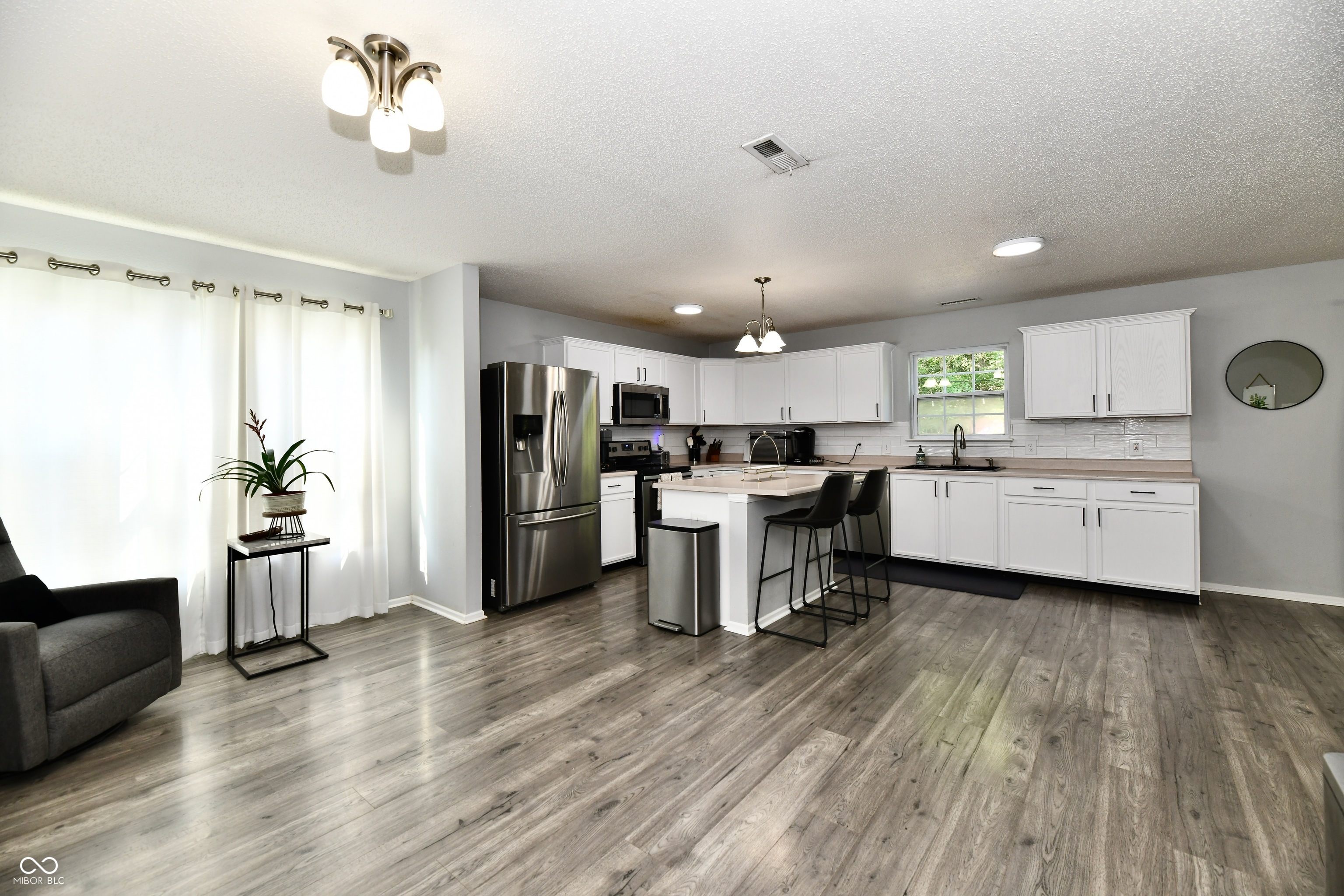 5th image of 336 Legacy Blvd, Greenwood, IN 46143 | MLS# 22113373