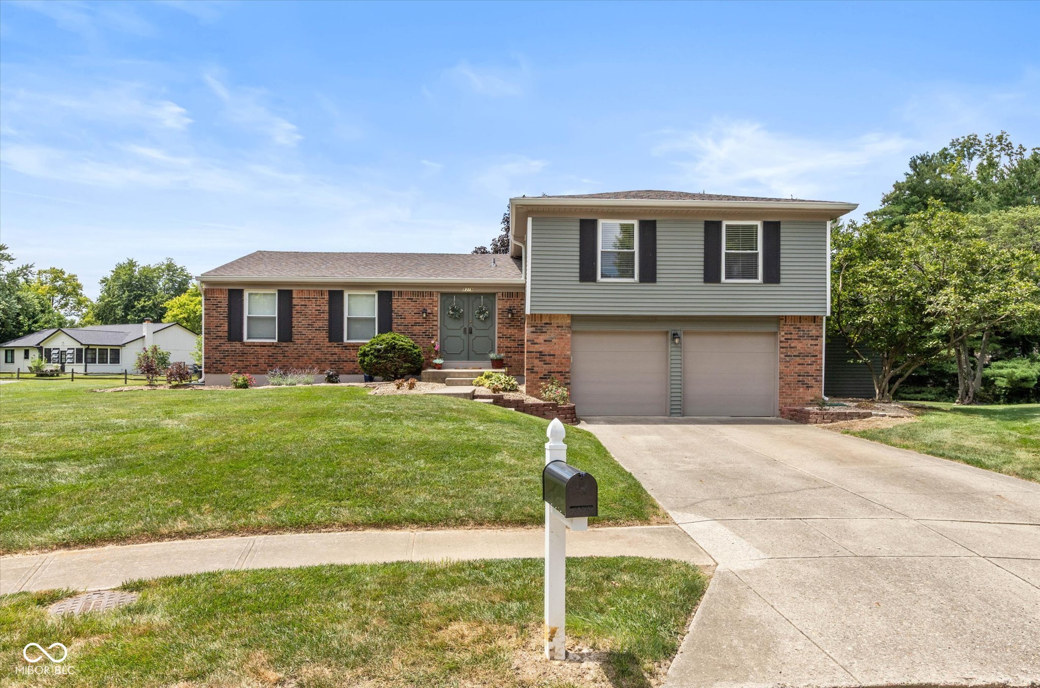 2nd image of 8319 Wemouth Ct, Indianapolis, IN 46256 | MLS# 22113428