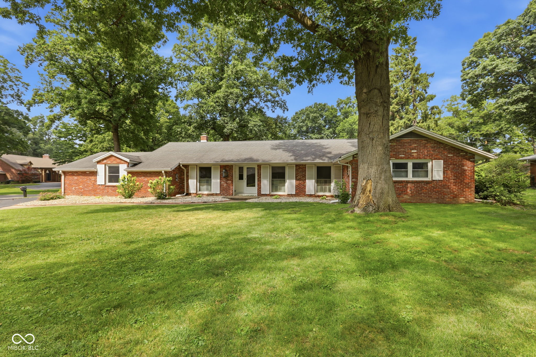 1st image of 5 Windridge, Anderson, IN 46011 | MLS# 22113571