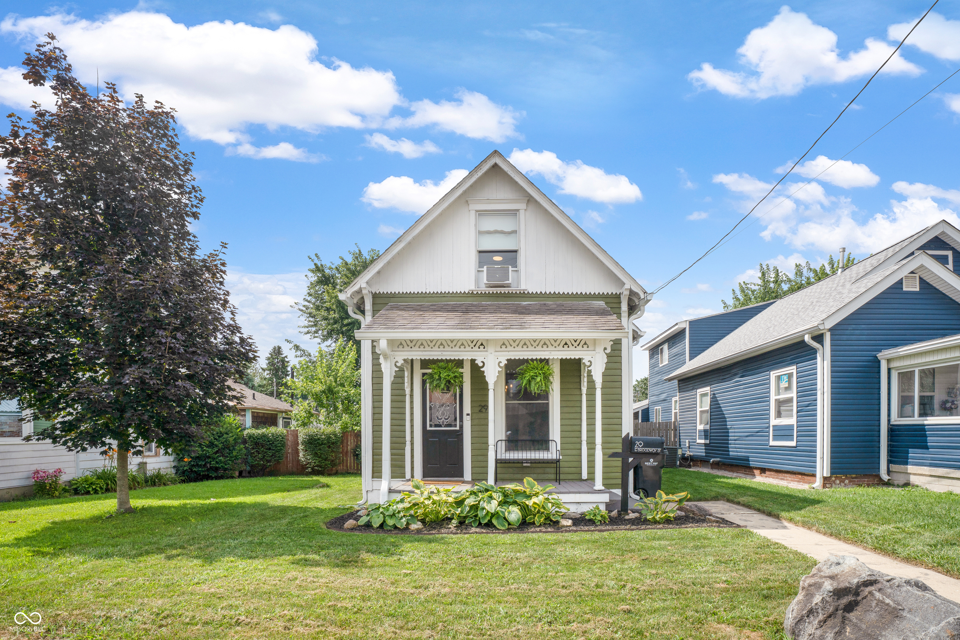 1st image of 29 E Broadway St, Greenwood, IN 46143 | MLS# 22113619