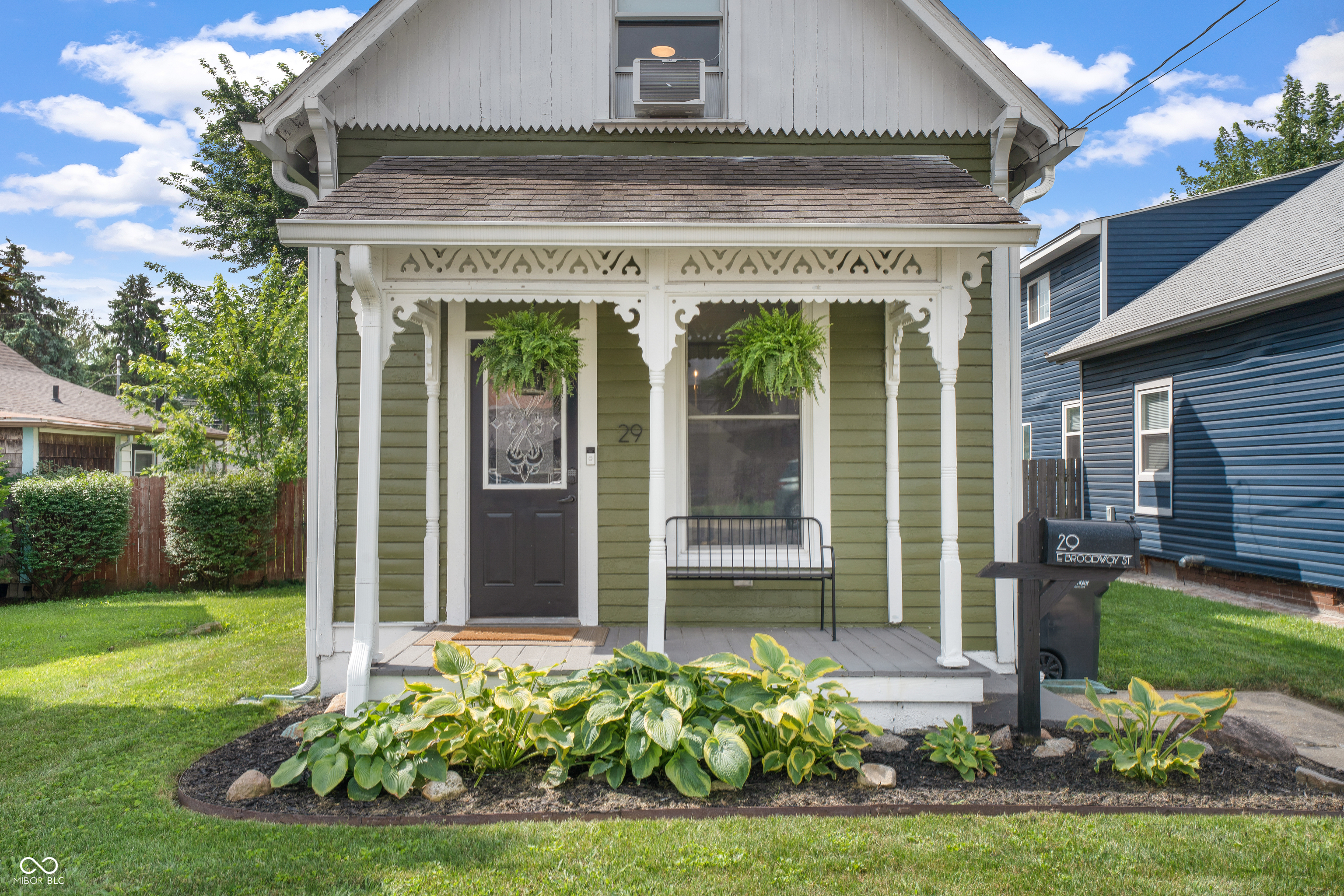 3rd image of 29 E Broadway St, Greenwood, IN 46143 | MLS# 22113619