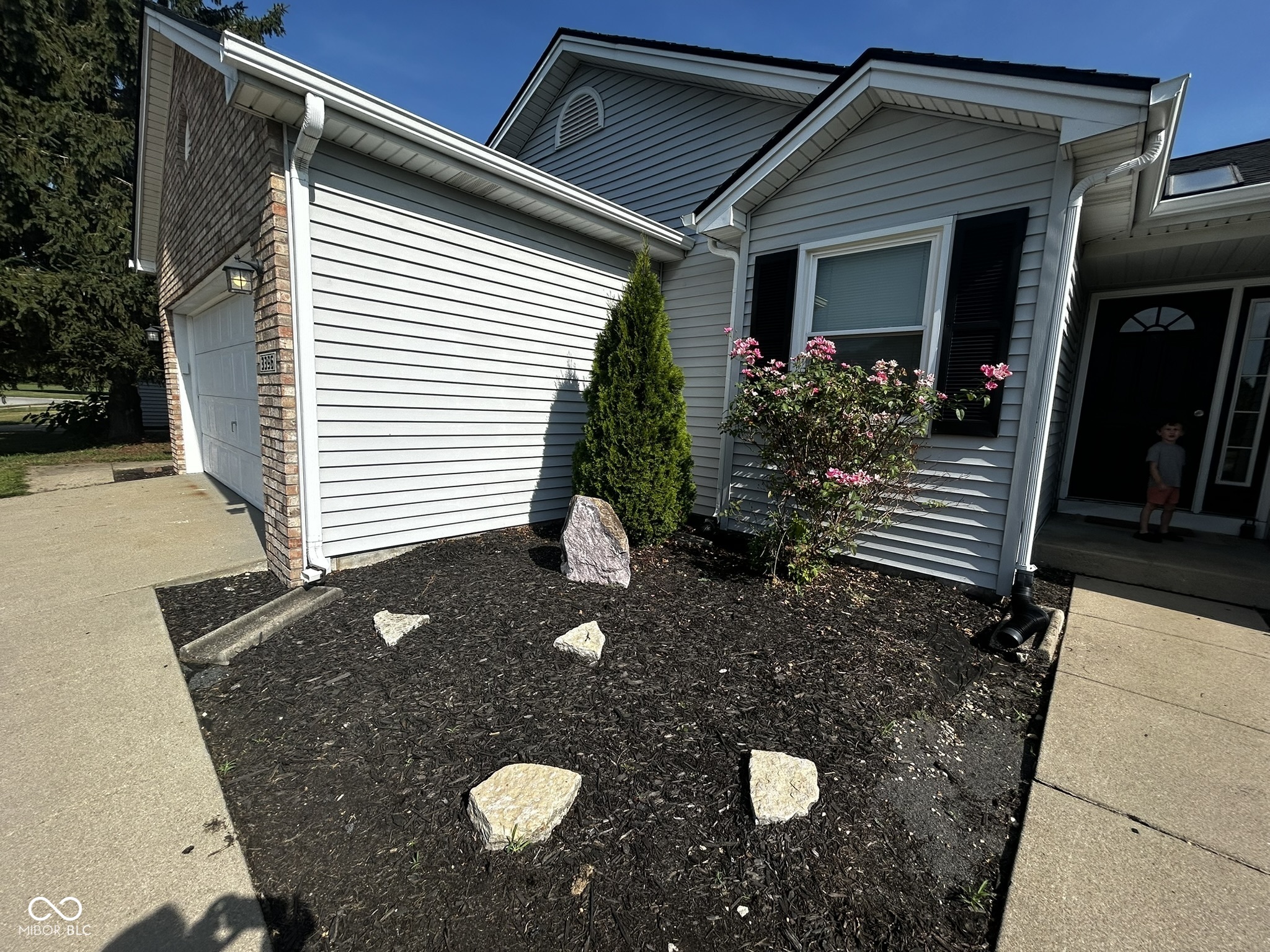 2nd image of 3396 Paddington Dr, Columbus, IN 47203 | MLS# 22113642