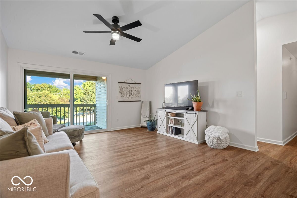 5th image of 12519 Timber Creek Dr #UNIT 11, Carmel, IN 46032 | MLS# 22113687