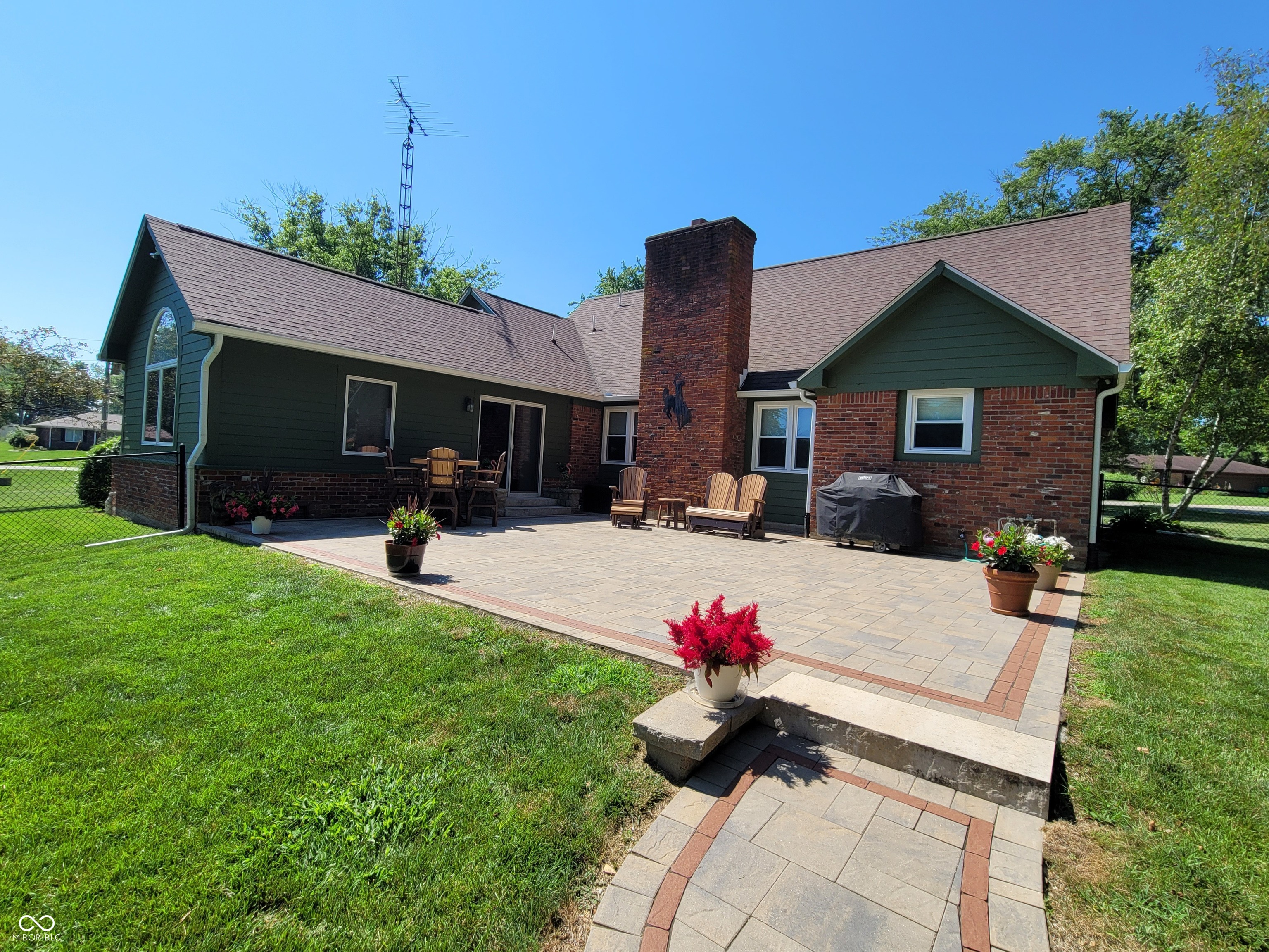 Homes for sale in Rushville, IN | 239 W Lawton Cir, Rushville, IN 46173 | MLS# 22113855