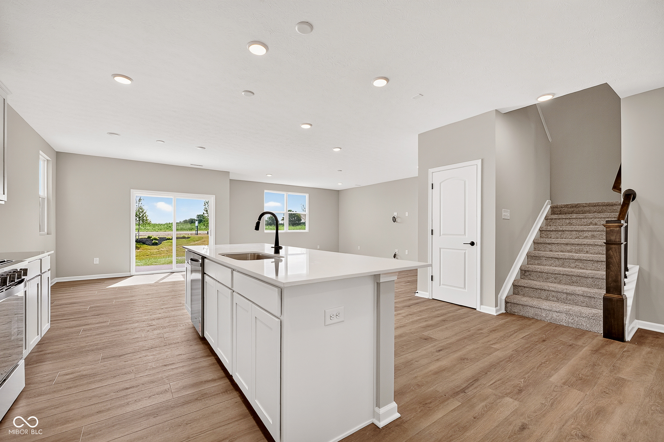 2nd image of 903 Sugarland Wy, Greenwood, IN 46143 | MLS# 22114010