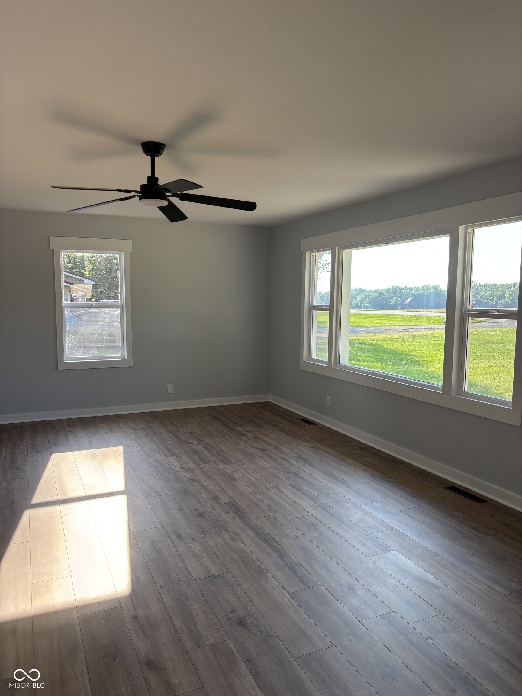 3rd image of 13331 E 25Th St, Columbus, IN 47203 | MLS# 22114011