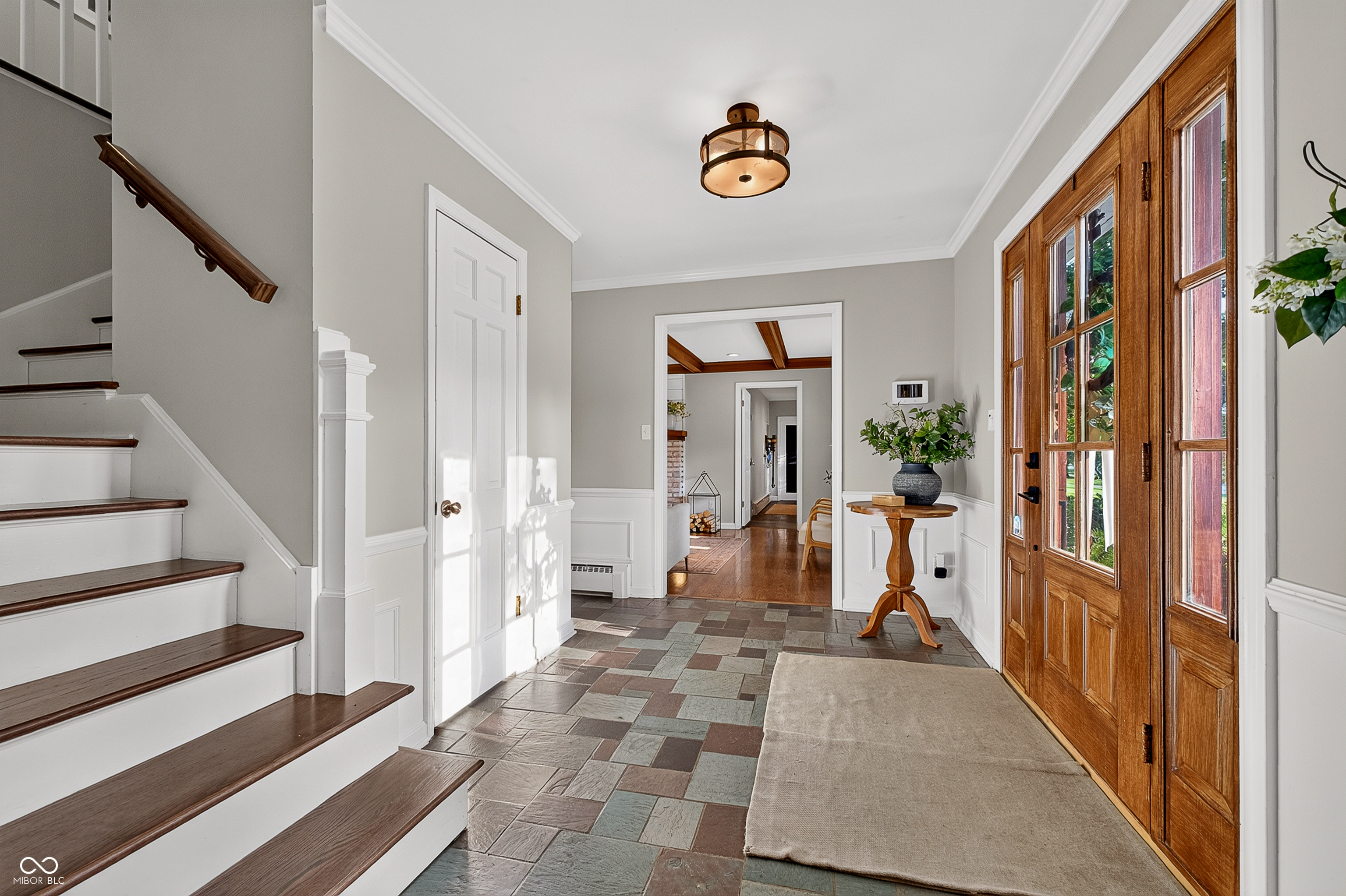 3rd image of 7215 Moorgate Rd, Indianapolis, IN 46250 | MLS# 22114054